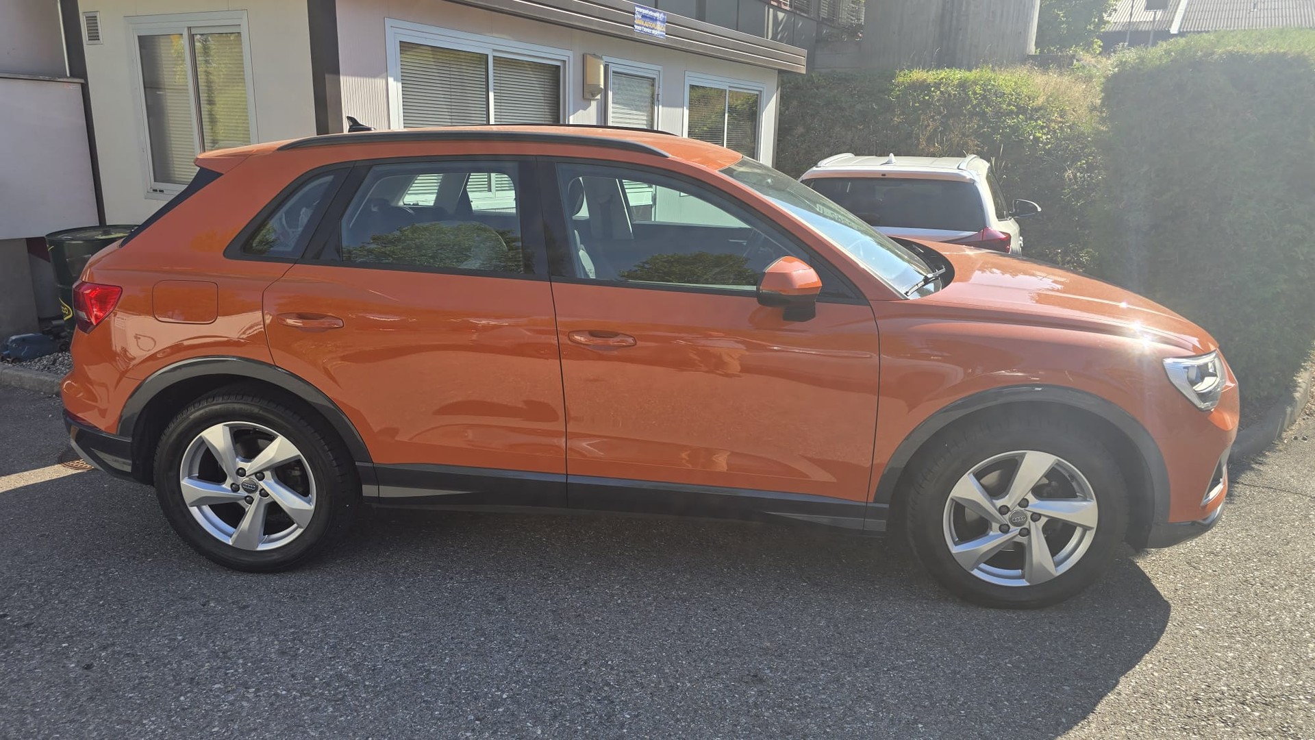 AUDI Q3 35 TFSI S line Sportline , ADAPT. TEMPOMAT, 8 pneu,, PDC, AHK, Crochet attelage amovible-image-1