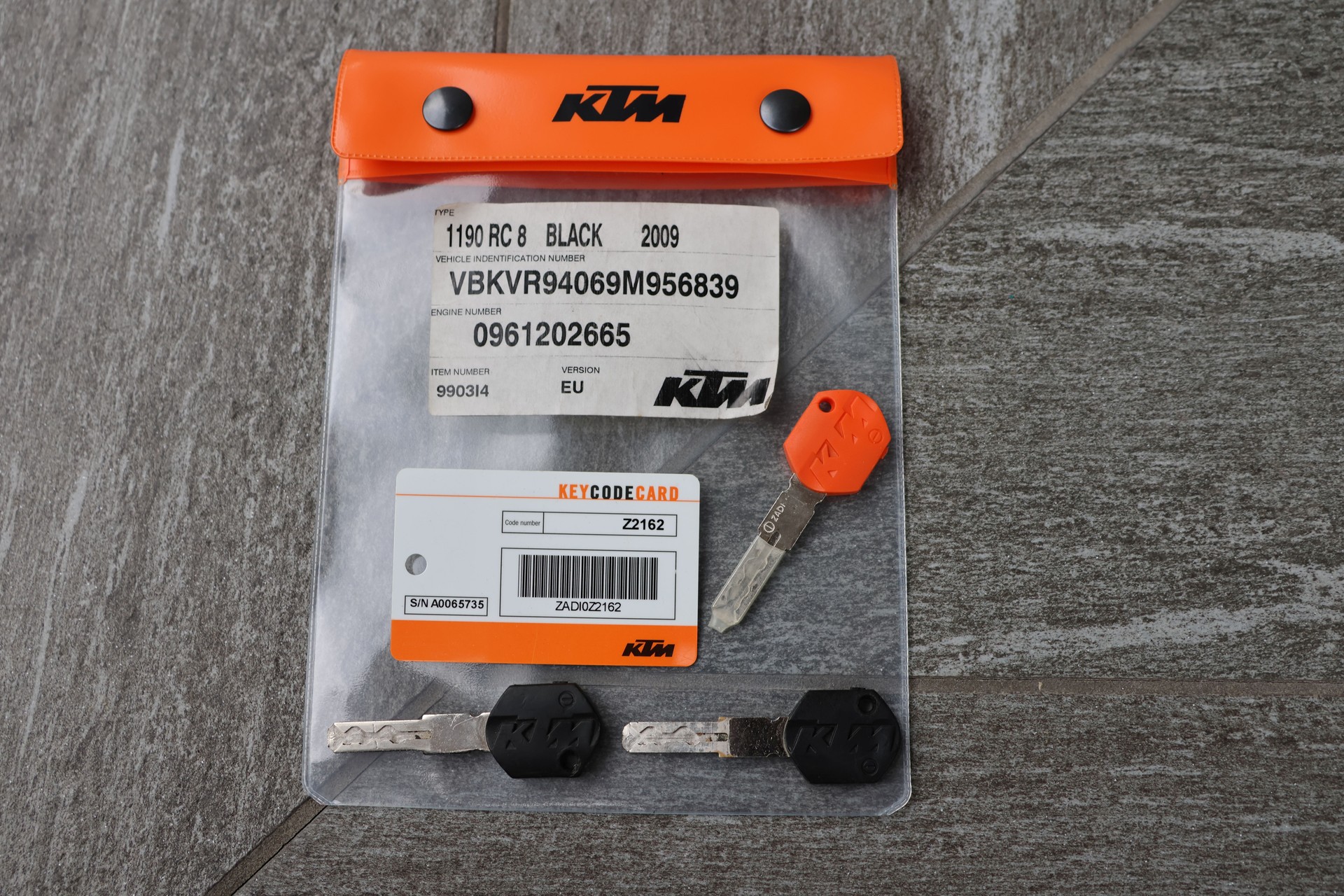 KTM 1190 RC8-image-15