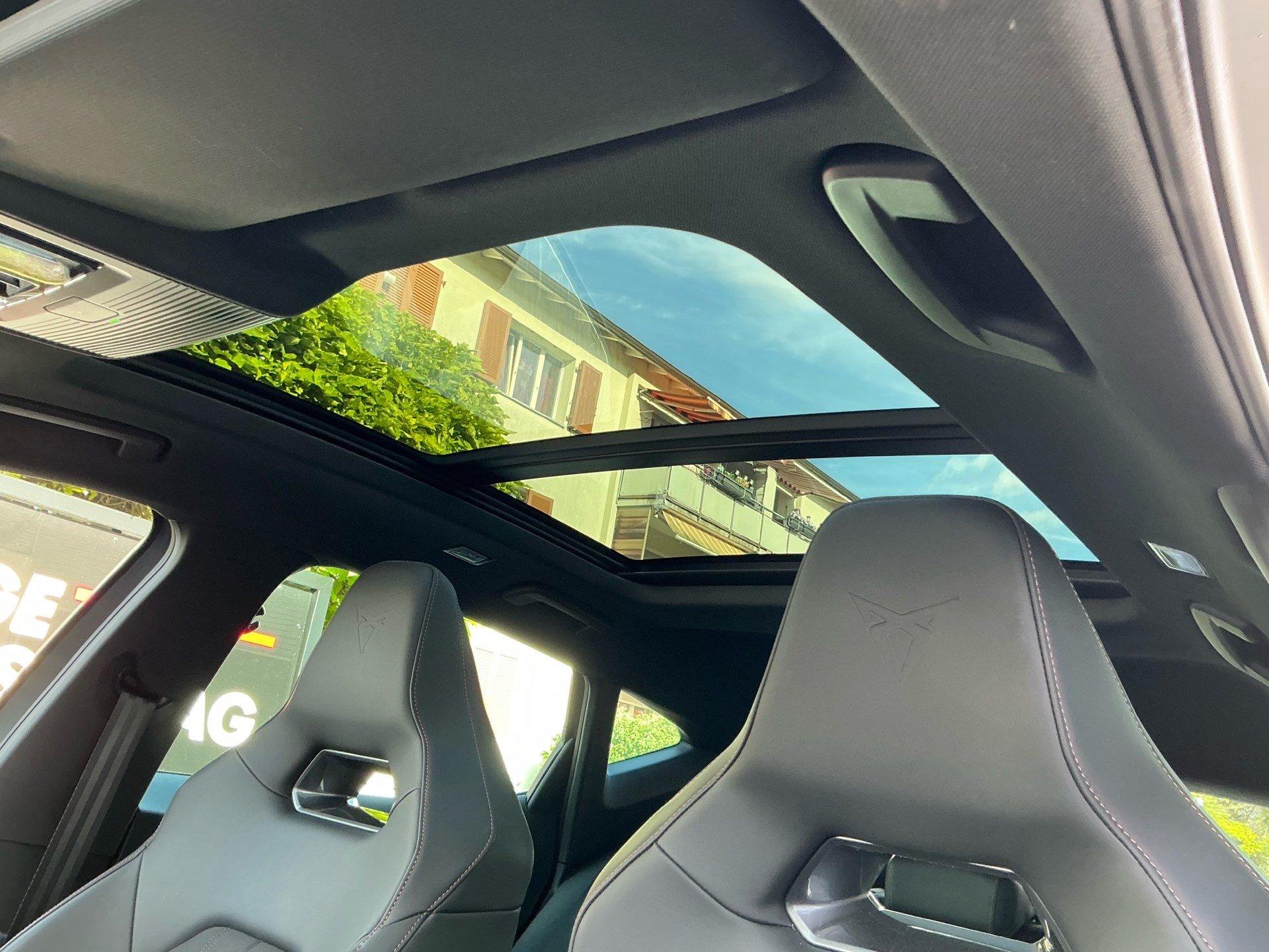 CUPRA Formentor VZ 4Drive *** TECH GREY MATT & TOP AUSSTATTUNG ***-image-8