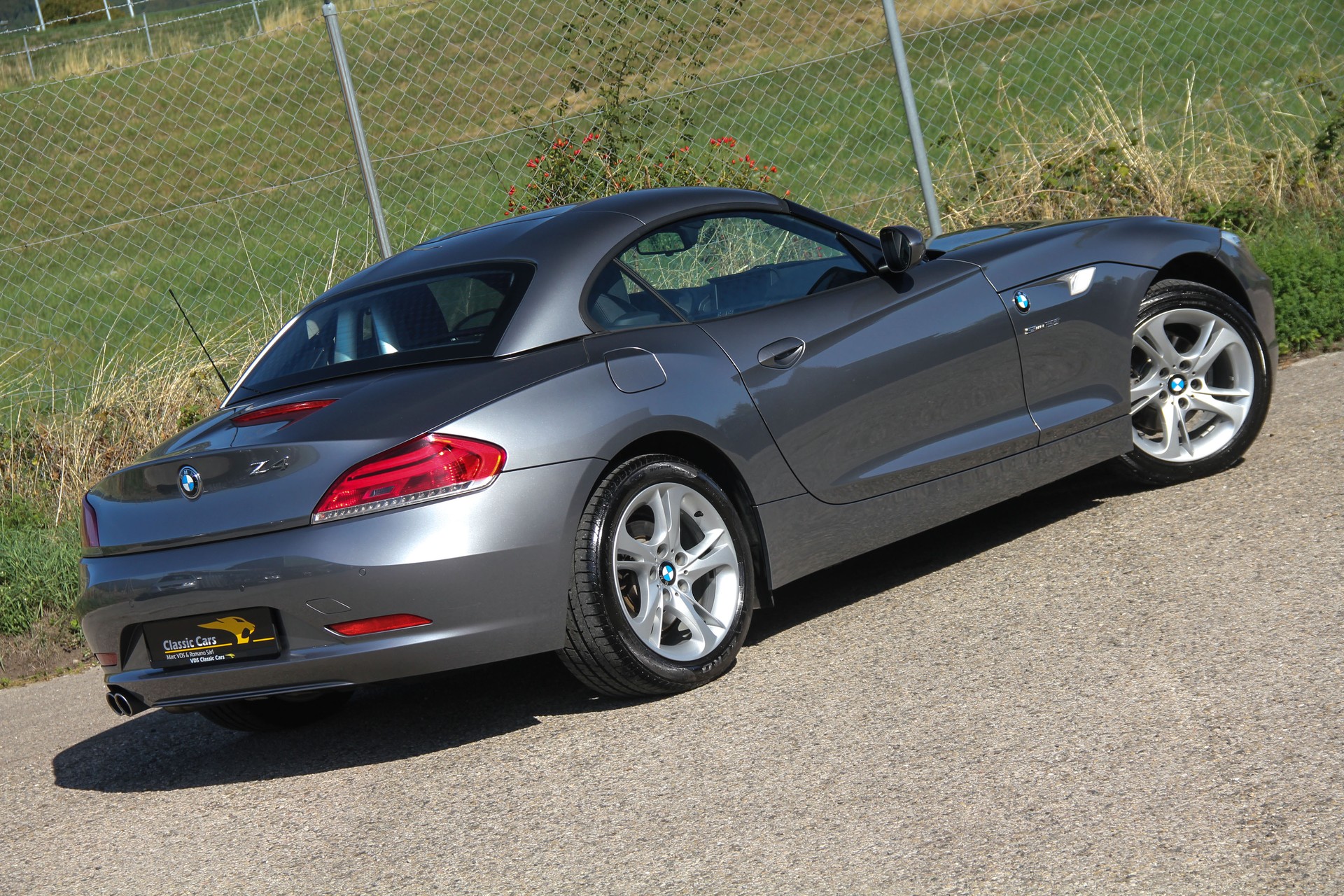 BMW Z4 sDrive23i ⭐⭐⭐⭐⭐-showroom-element-1