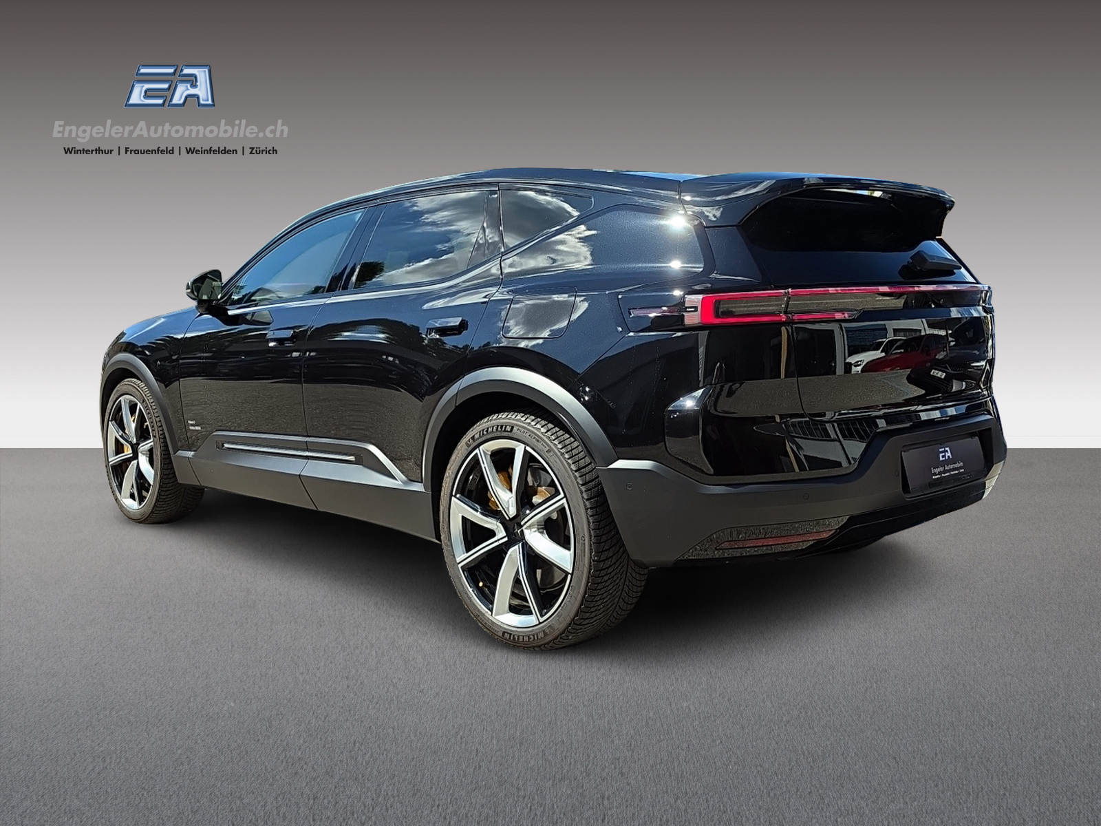 POLESTAR 3 Long Range Dual Motor-showroom-element-3