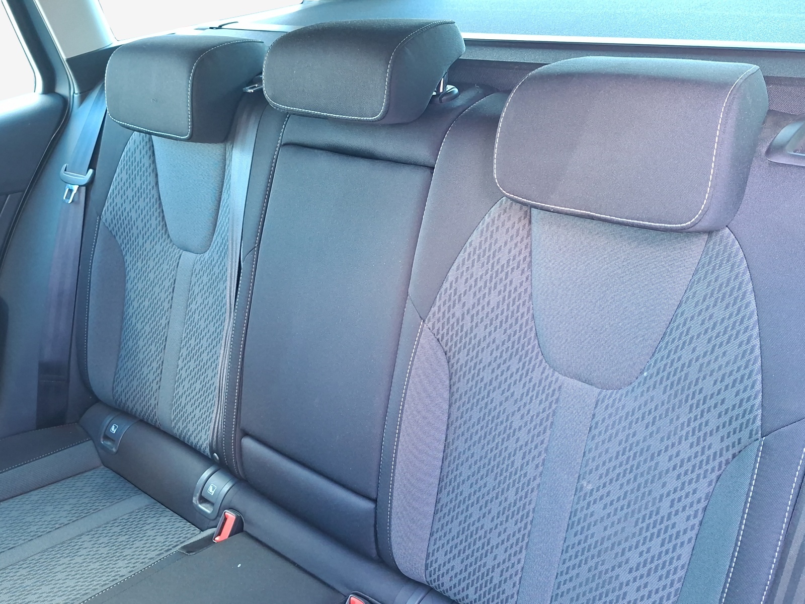 SKODA Octavia Combi 1.5 TSI mHEV DSG Style-image-11