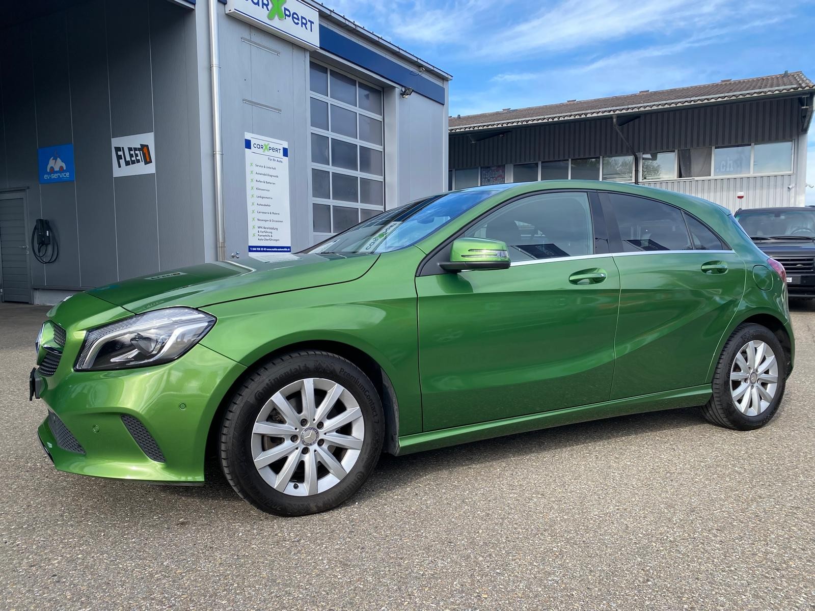 MERCEDES-BENZ A 180 Style 7G-DCT-image-2