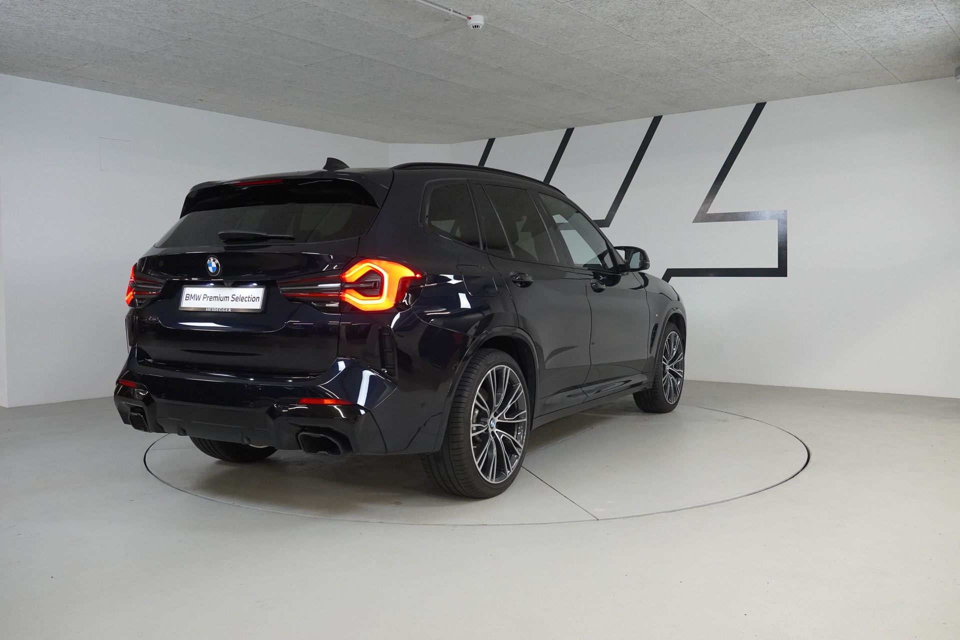 BMW X3 M40i Travel-image-6