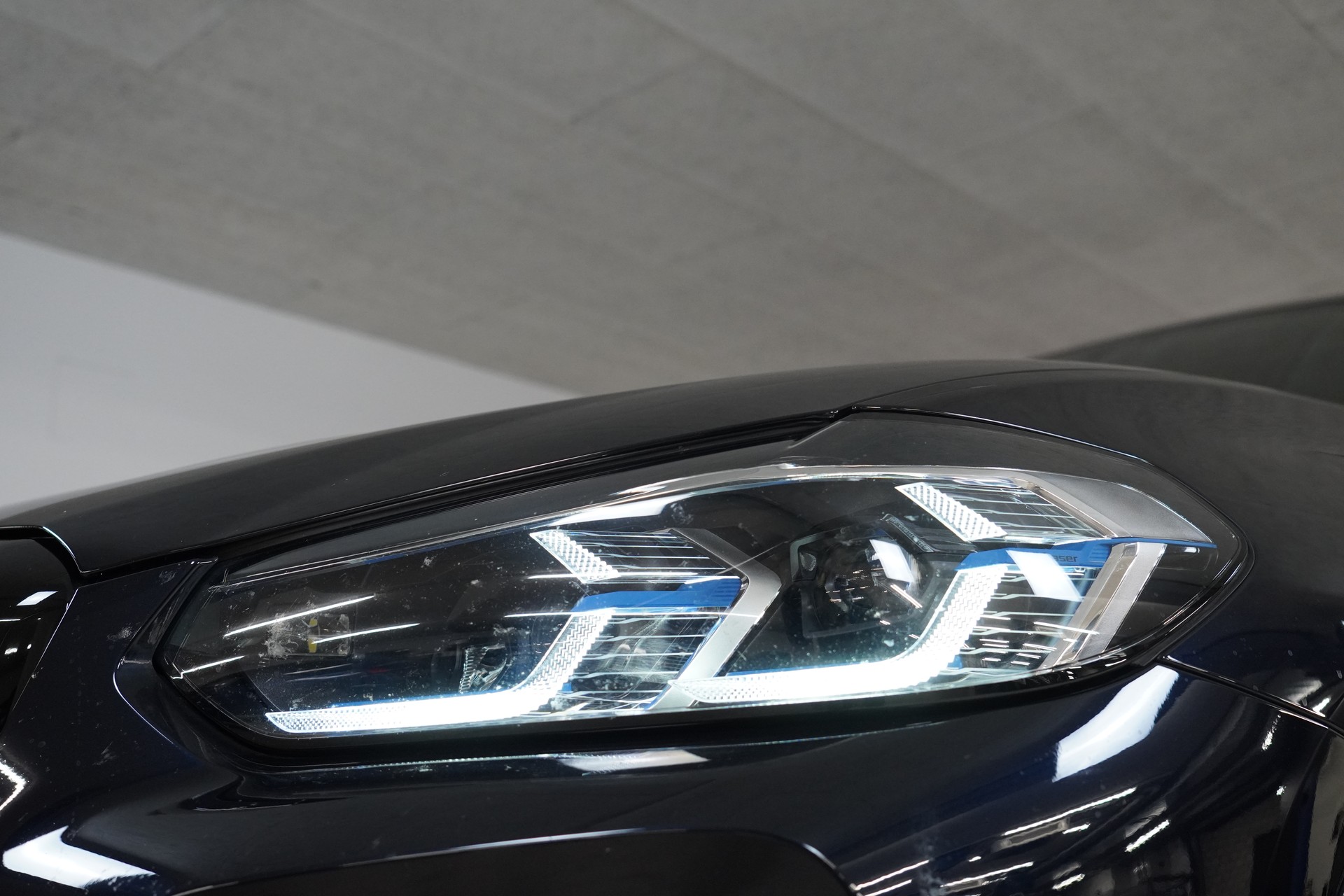 BMW X3 M40i Travel-image-8