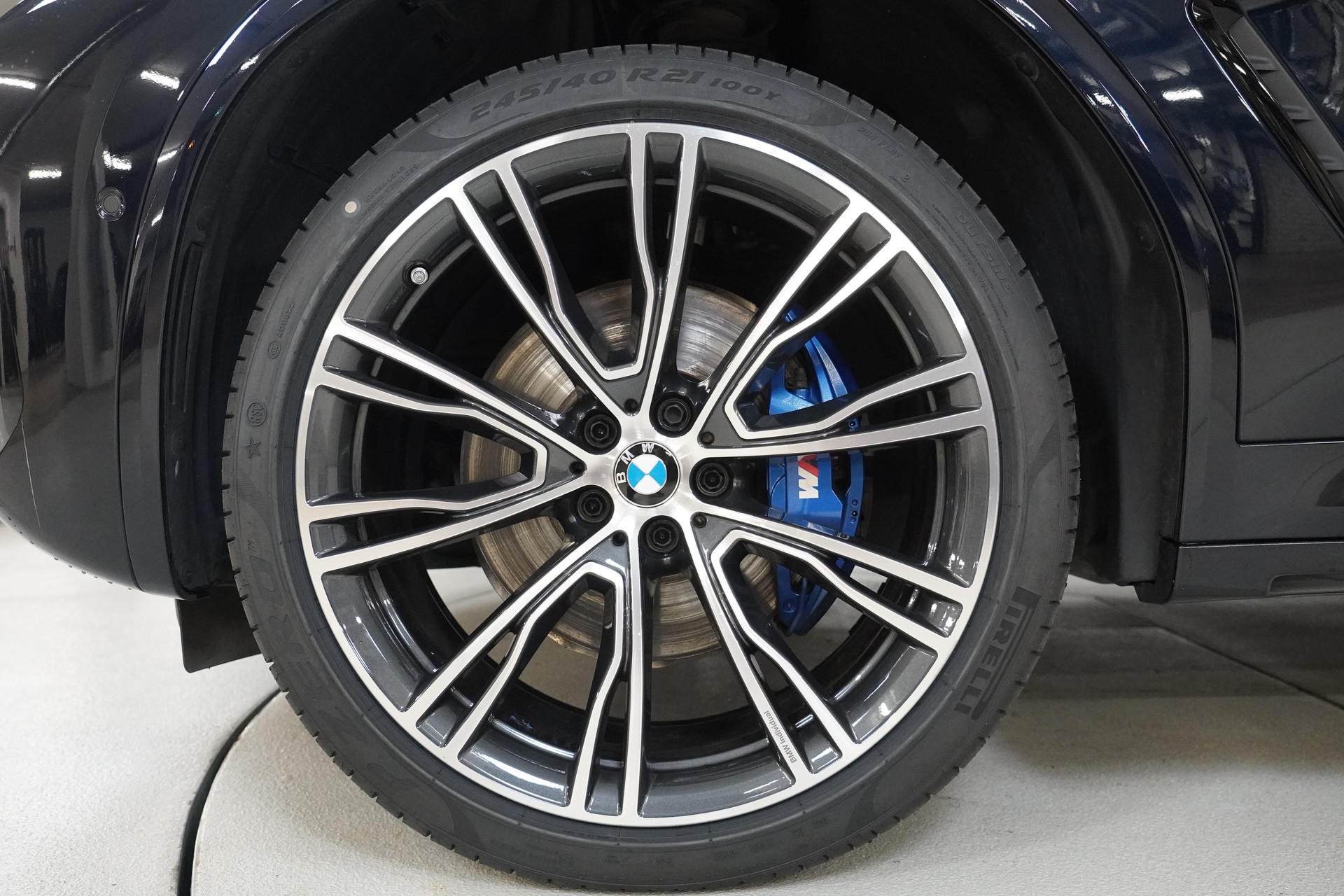 BMW X3 M40i Travel-image-9