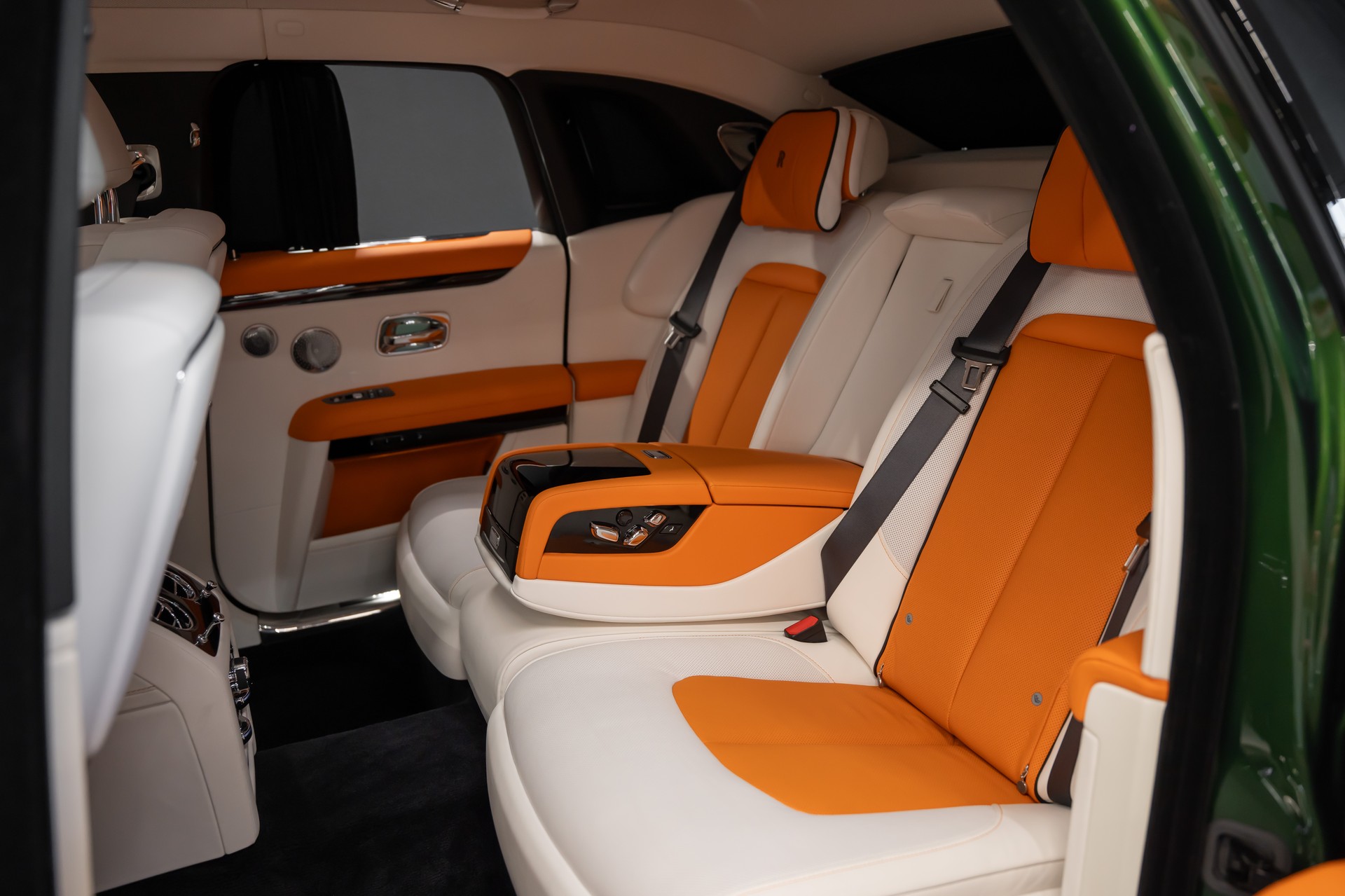 ROLLS-ROYCE Ghost II 6.75 V12-image-12