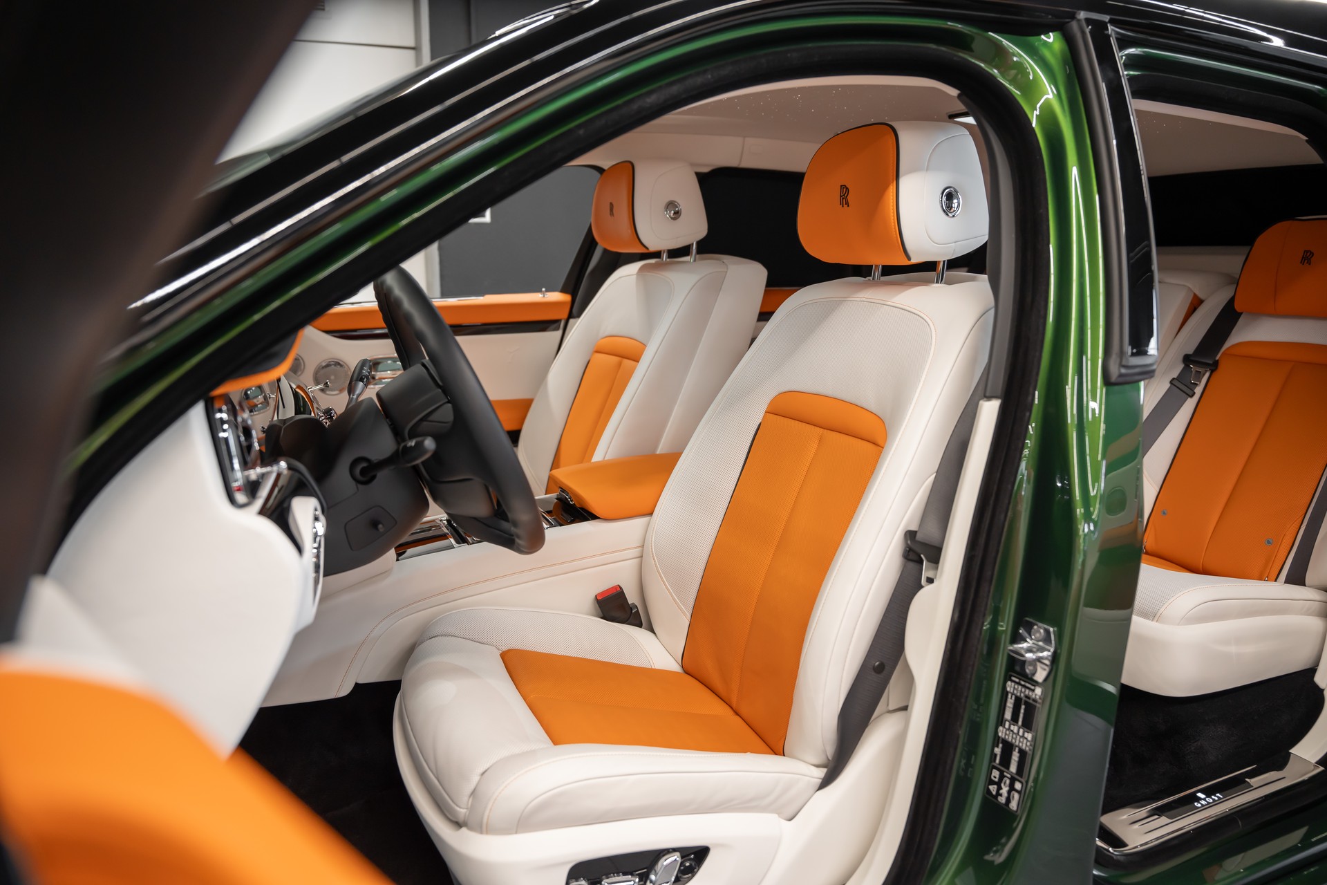 ROLLS-ROYCE Ghost II 6.75 V12-image-11