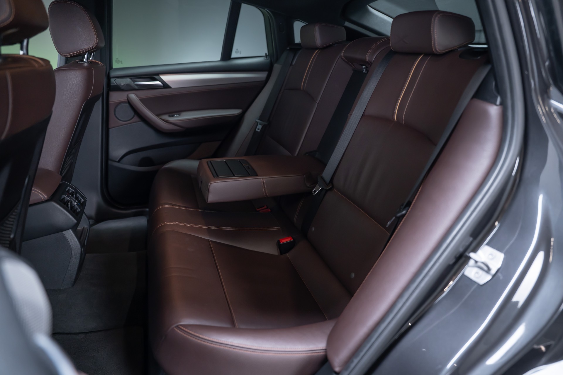 BMW X4 M40i / CH-Fahrzeug / Harman/Kardon / Rückfahrkamera-image-17