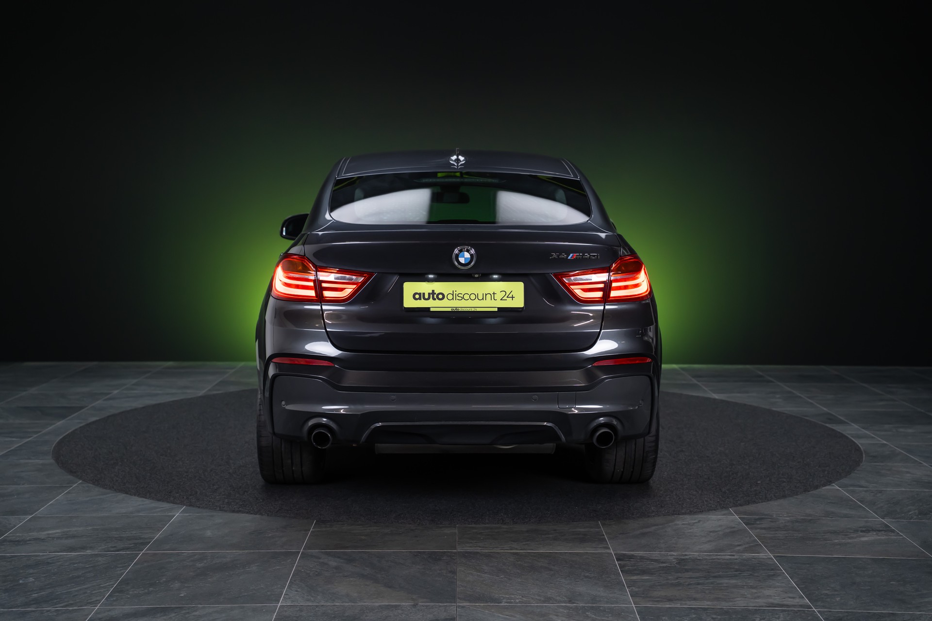 BMW X4 M40i / CH-Fahrzeug / Harman/Kardon / Rückfahrkamera-showroom-element-3
