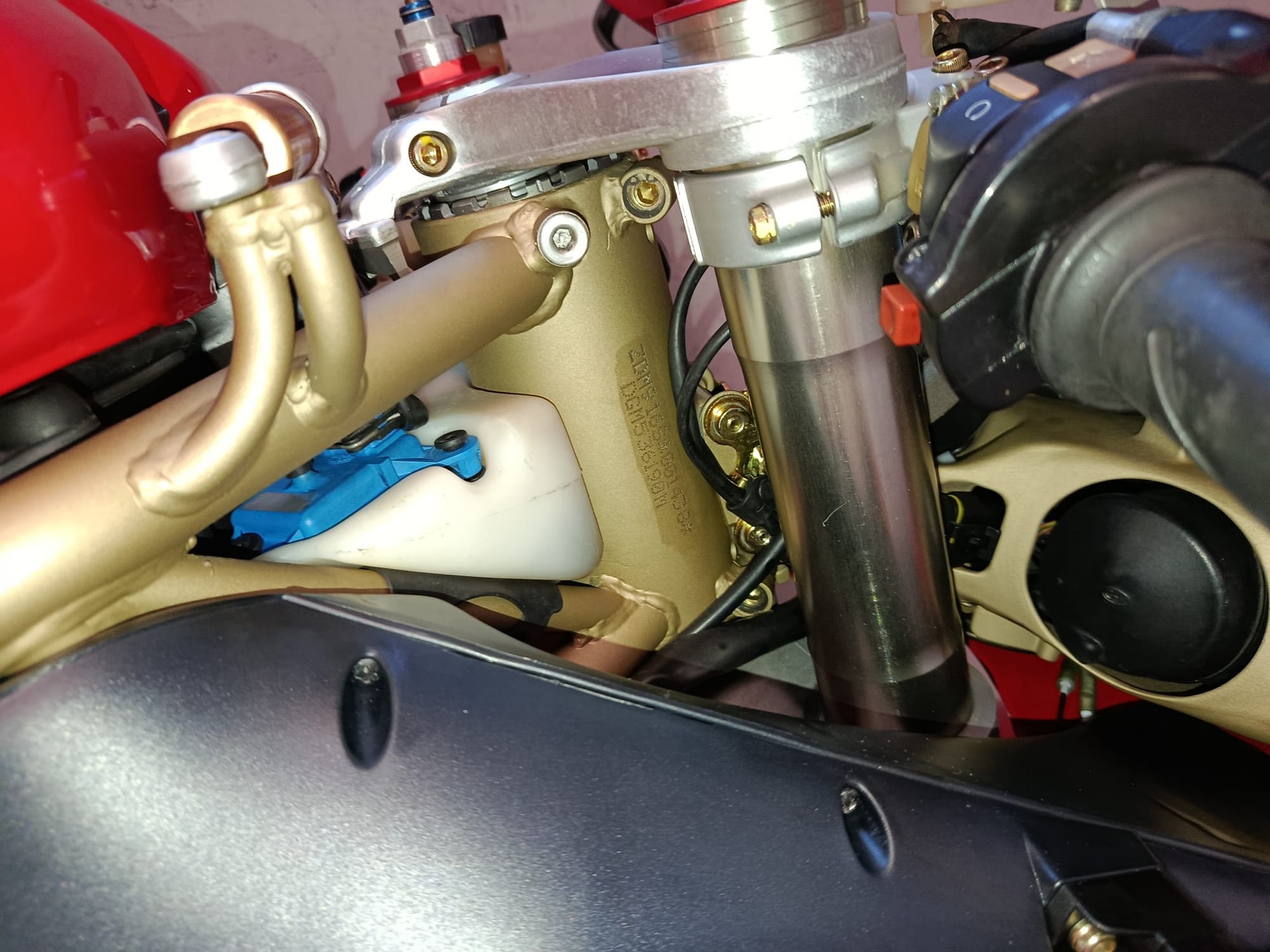 DUCATI 916 strada monoposto 1994-image-6