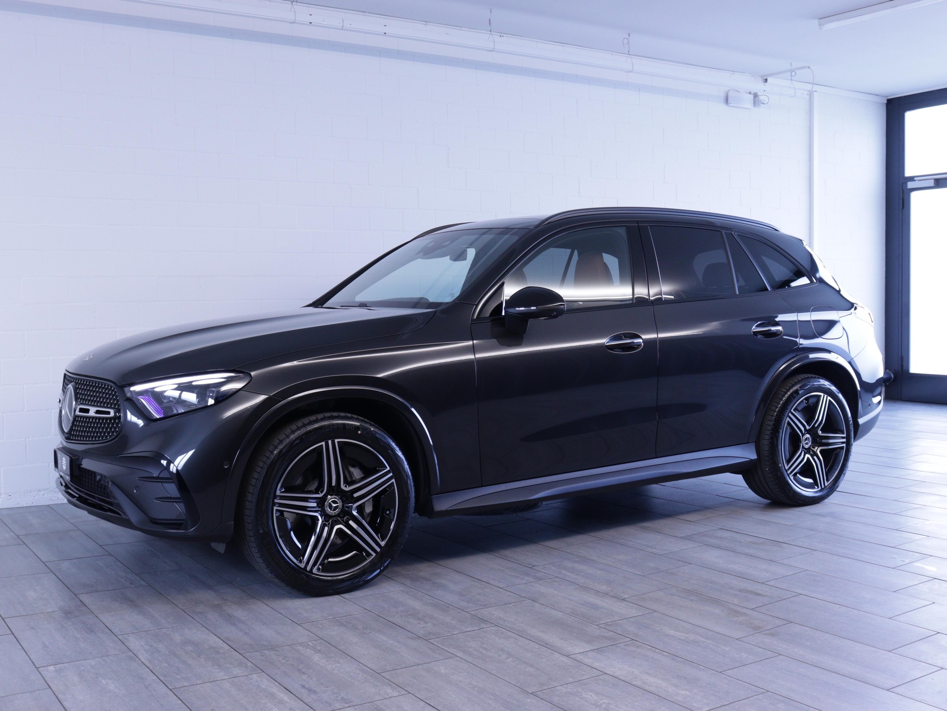 MERCEDES-BENZ GLC-Klasse GLC 400 e EQ Star AMG Line 4matic-showroom-element-1