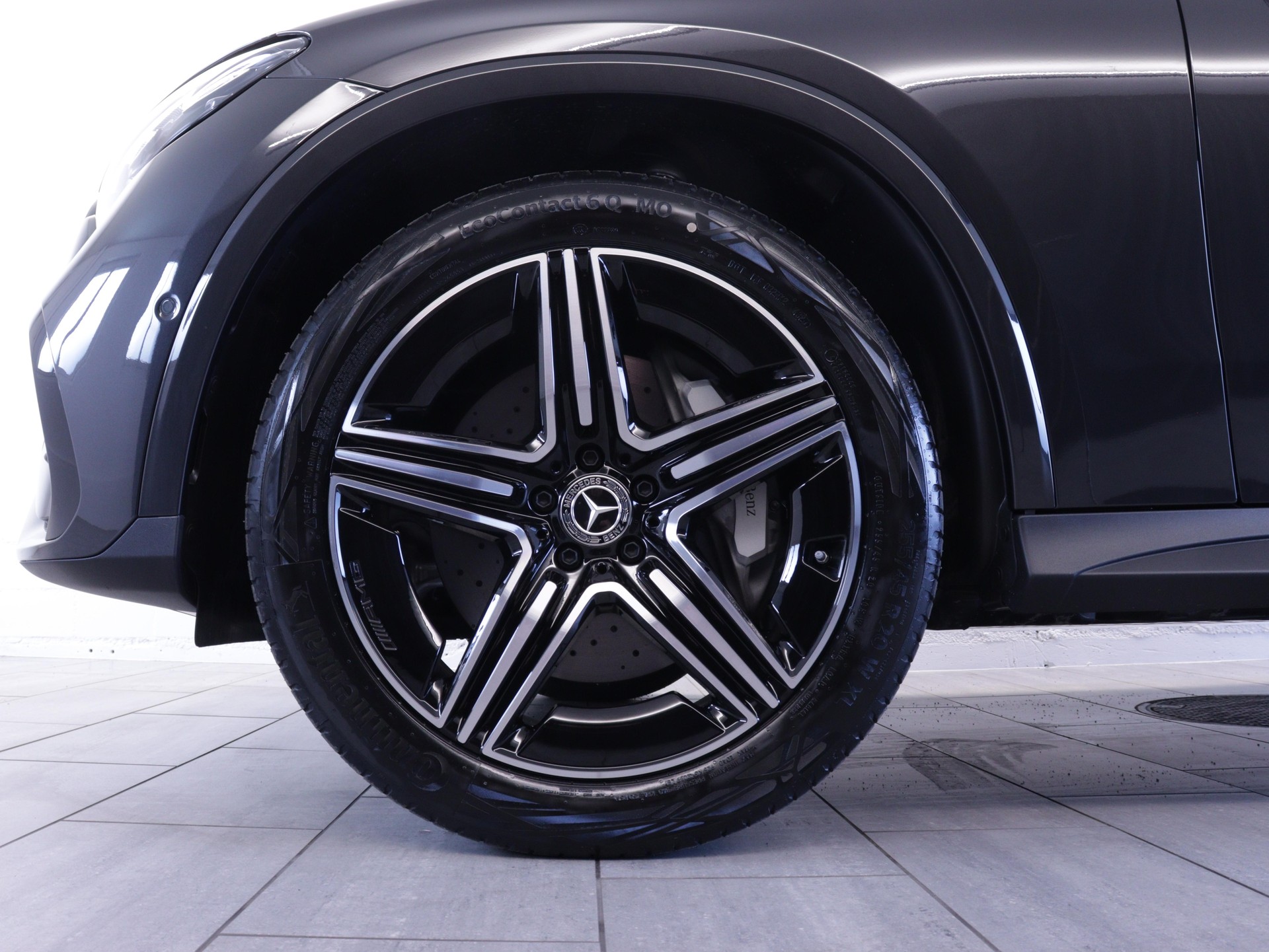 MERCEDES-BENZ GLC-Klasse GLC 400 e EQ Star AMG Line 4matic-image-16