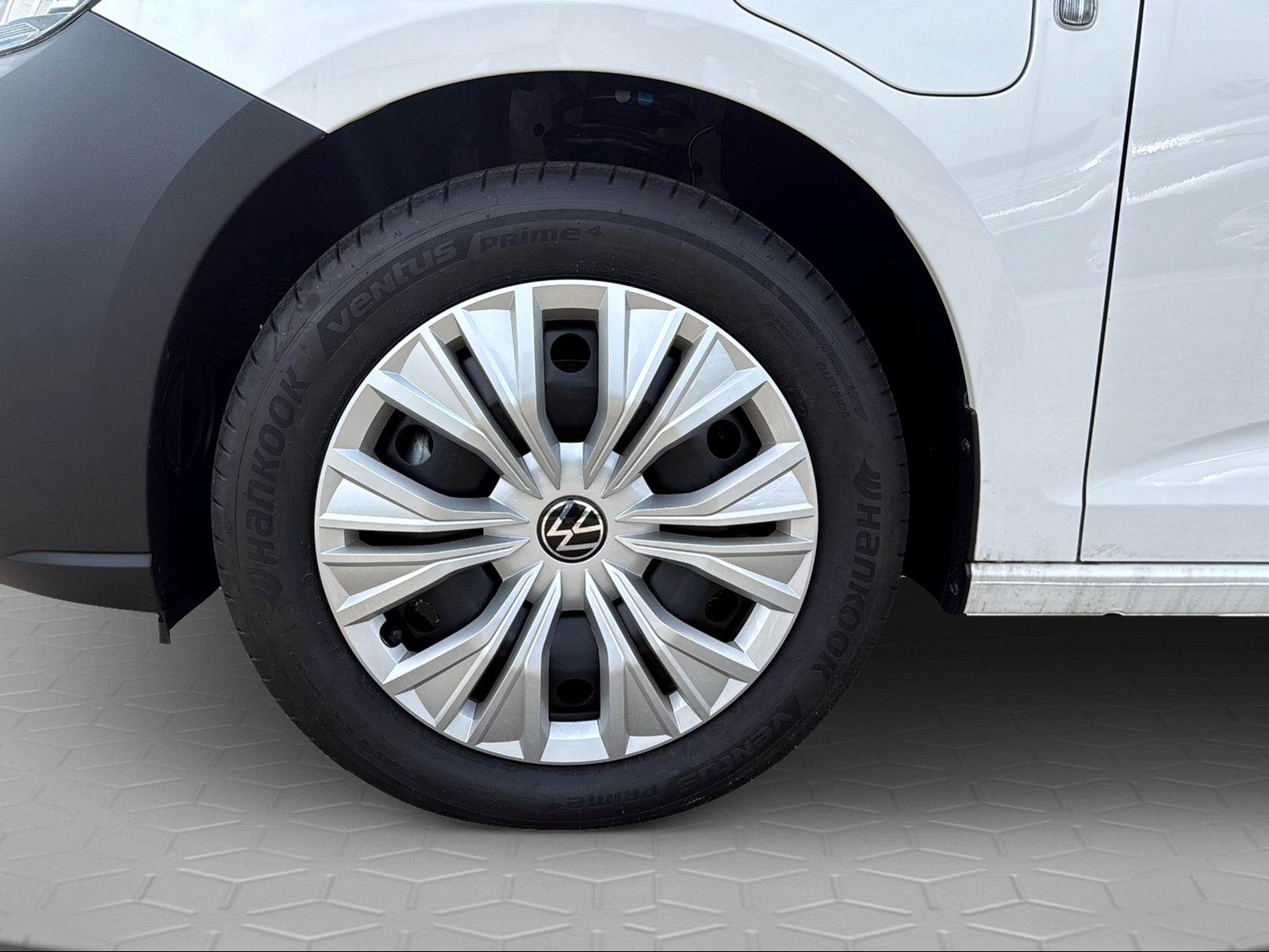 VW Caddy Cargo 1.5 TSI Plug in Hybrid DSG-image-5