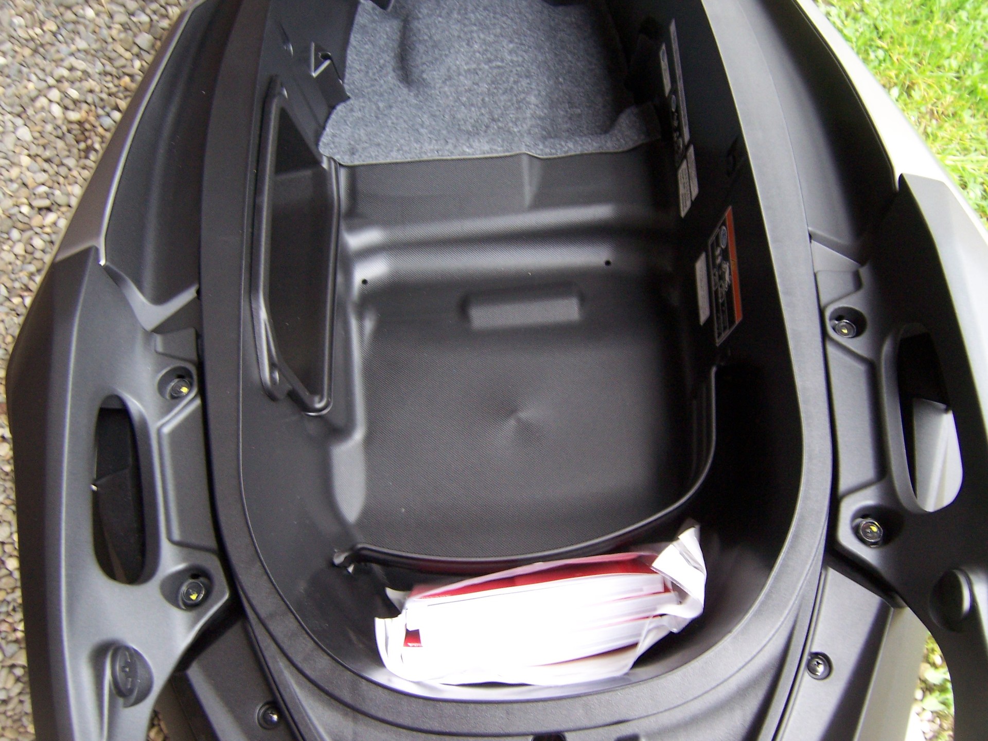 HONDA ADV 350-image-9