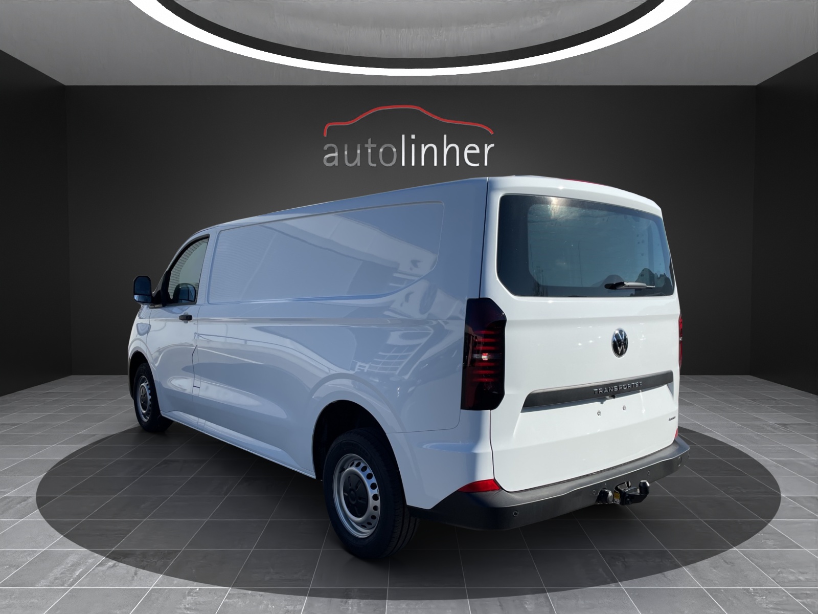 VW Transporter Kastenwagen LR 2.0 TDI 4Motion Automat-showroom-element-2