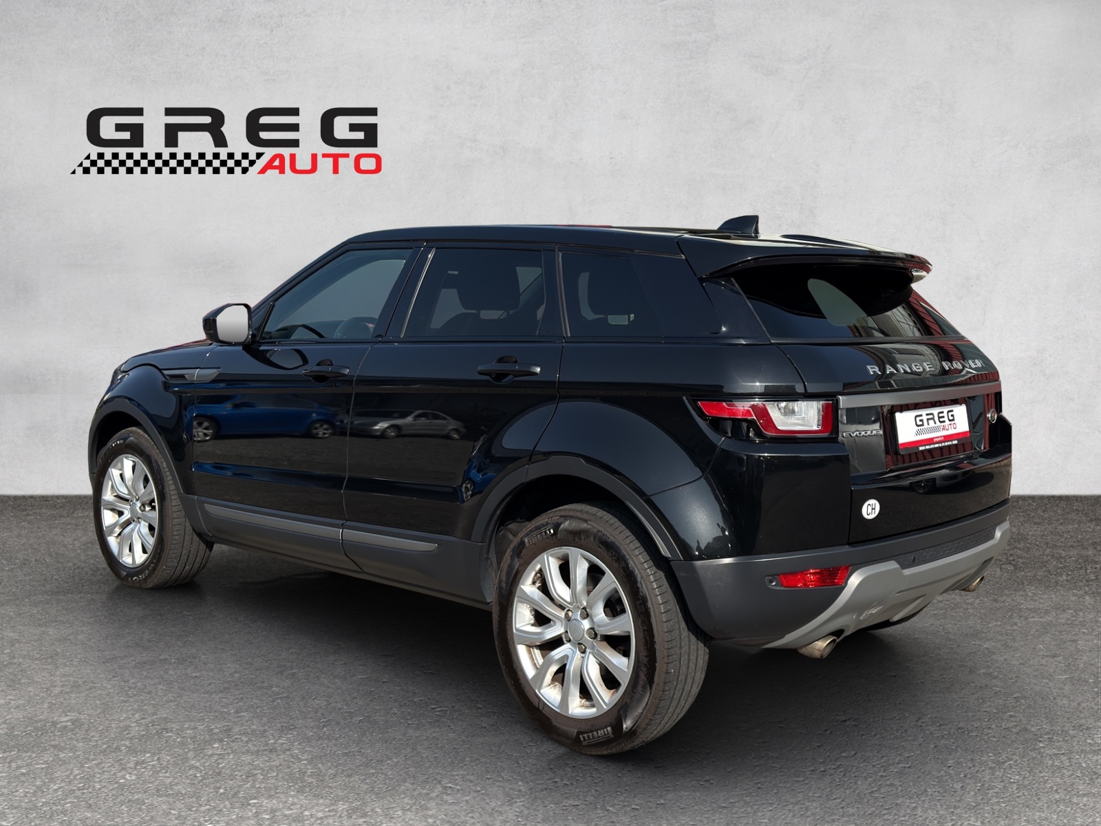 LAND ROVER Range Rover Evoque 2.0 TD4 SE Dynamic AT9-showroom-element-2
