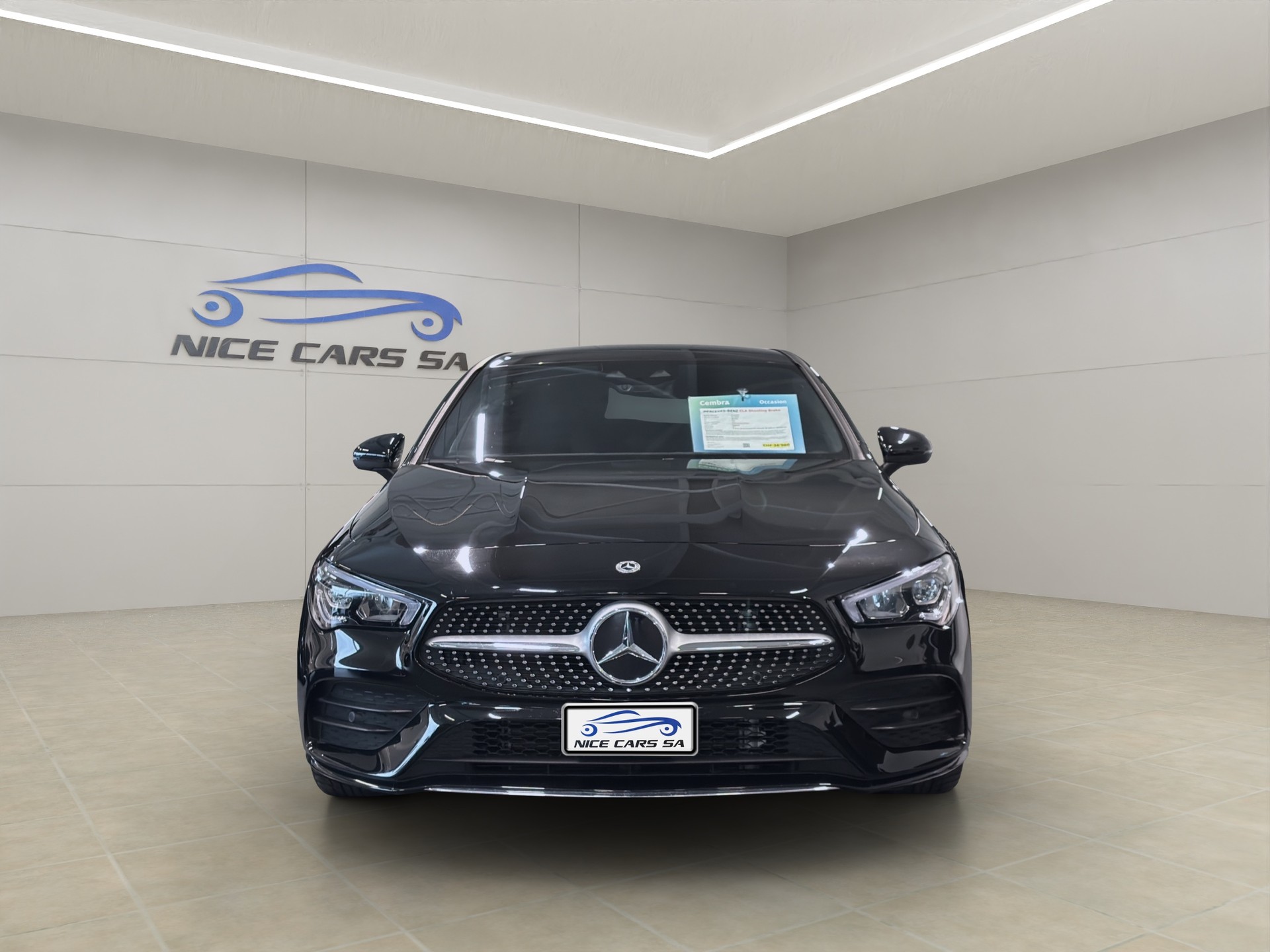 MERCEDES-BENZ CLA Shooting Brake 250 4Matic 7G-DCT AMG Line-showroom-element-2