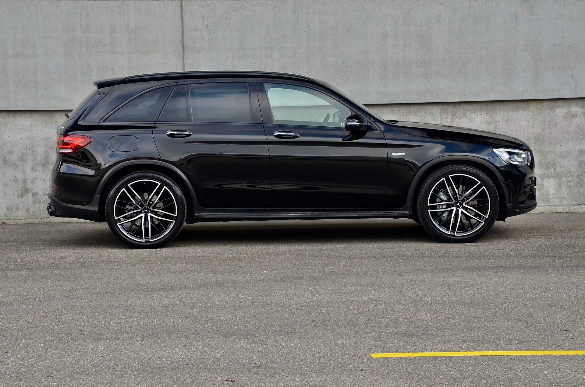 MERCEDES-BENZ GLC 43 AMG 4Matic 9G-Tronic-image-18
