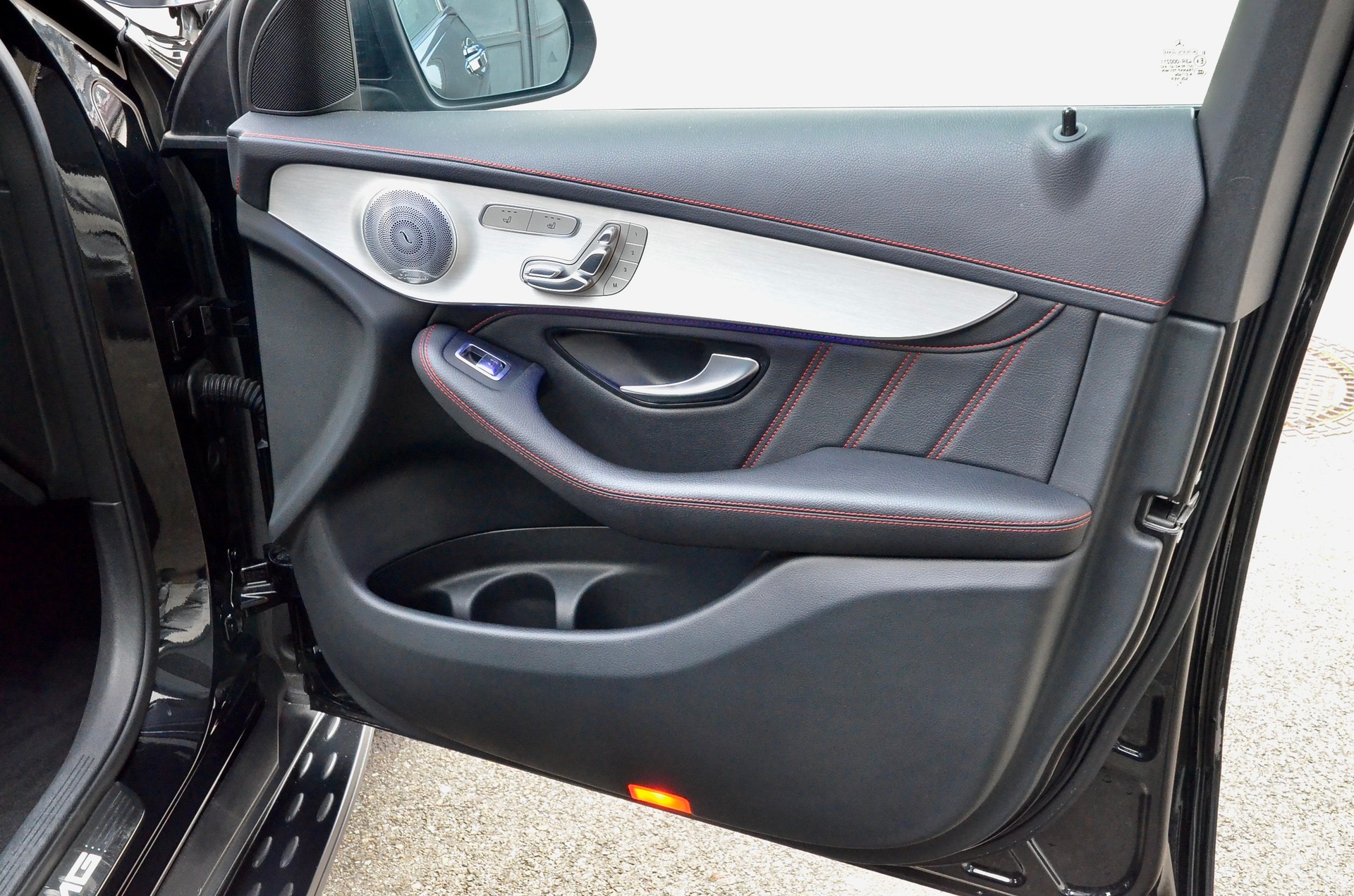 MERCEDES-BENZ GLC 43 AMG 4Matic 9G-Tronic-image-16