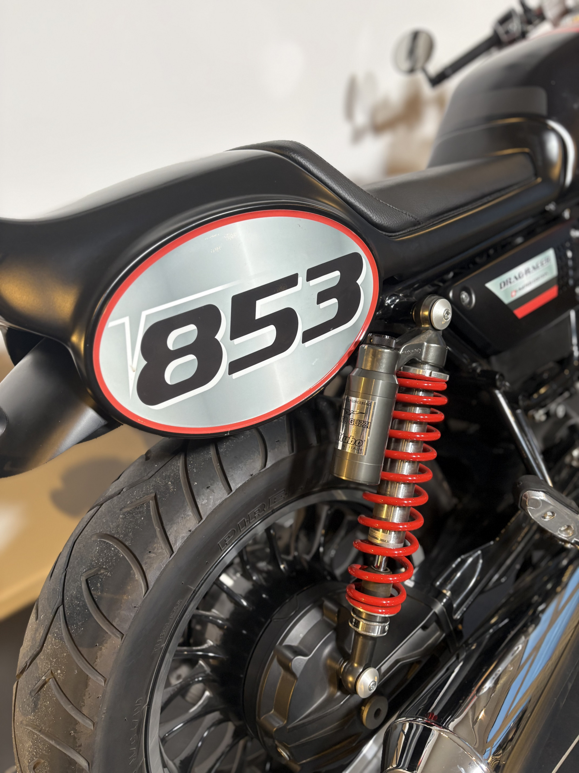 MOTO GUZZI V9 Roamer Drag Racer Swiss Limited Edition 06/15-image-2
