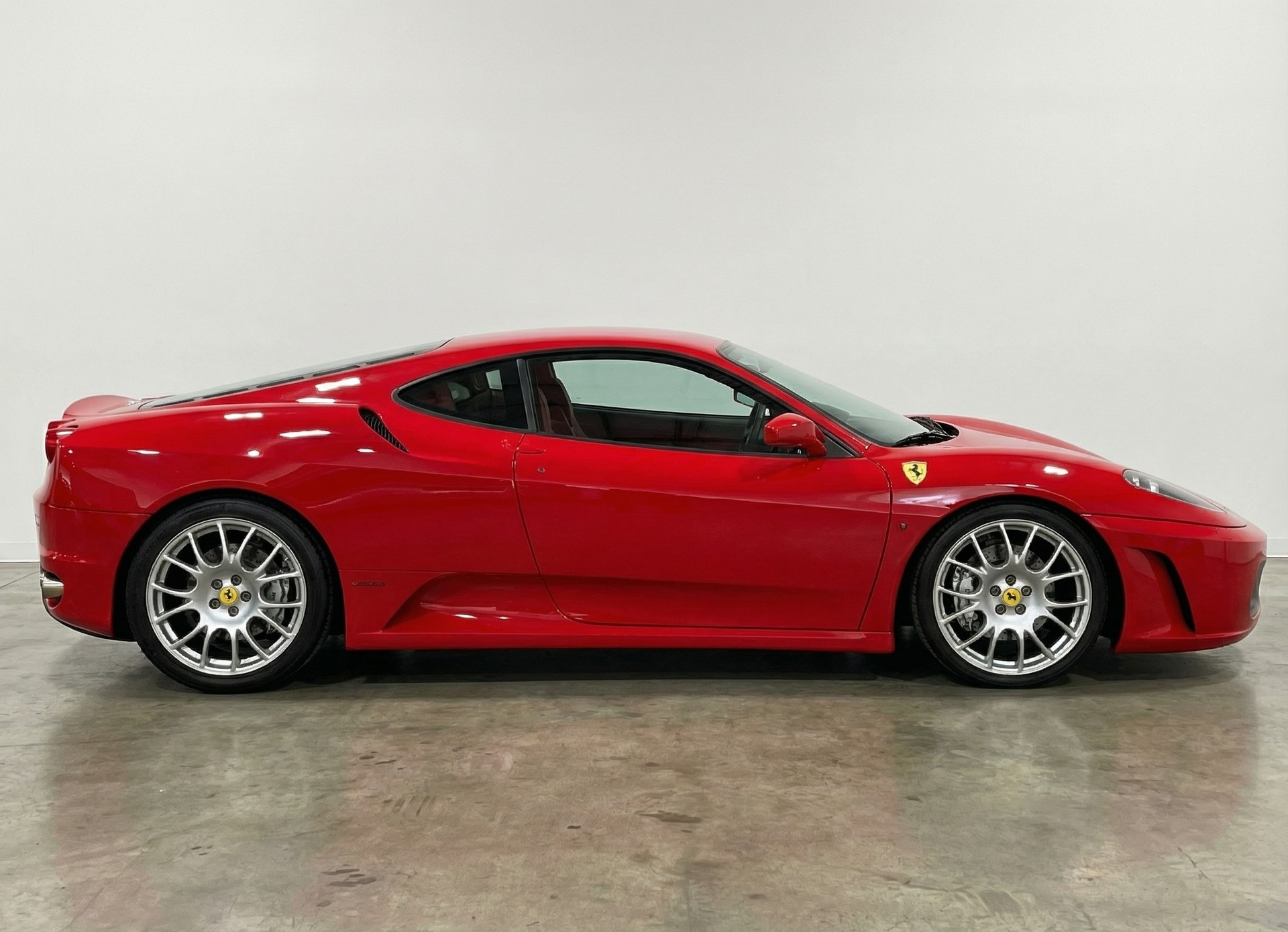FERRARI F430-image-1