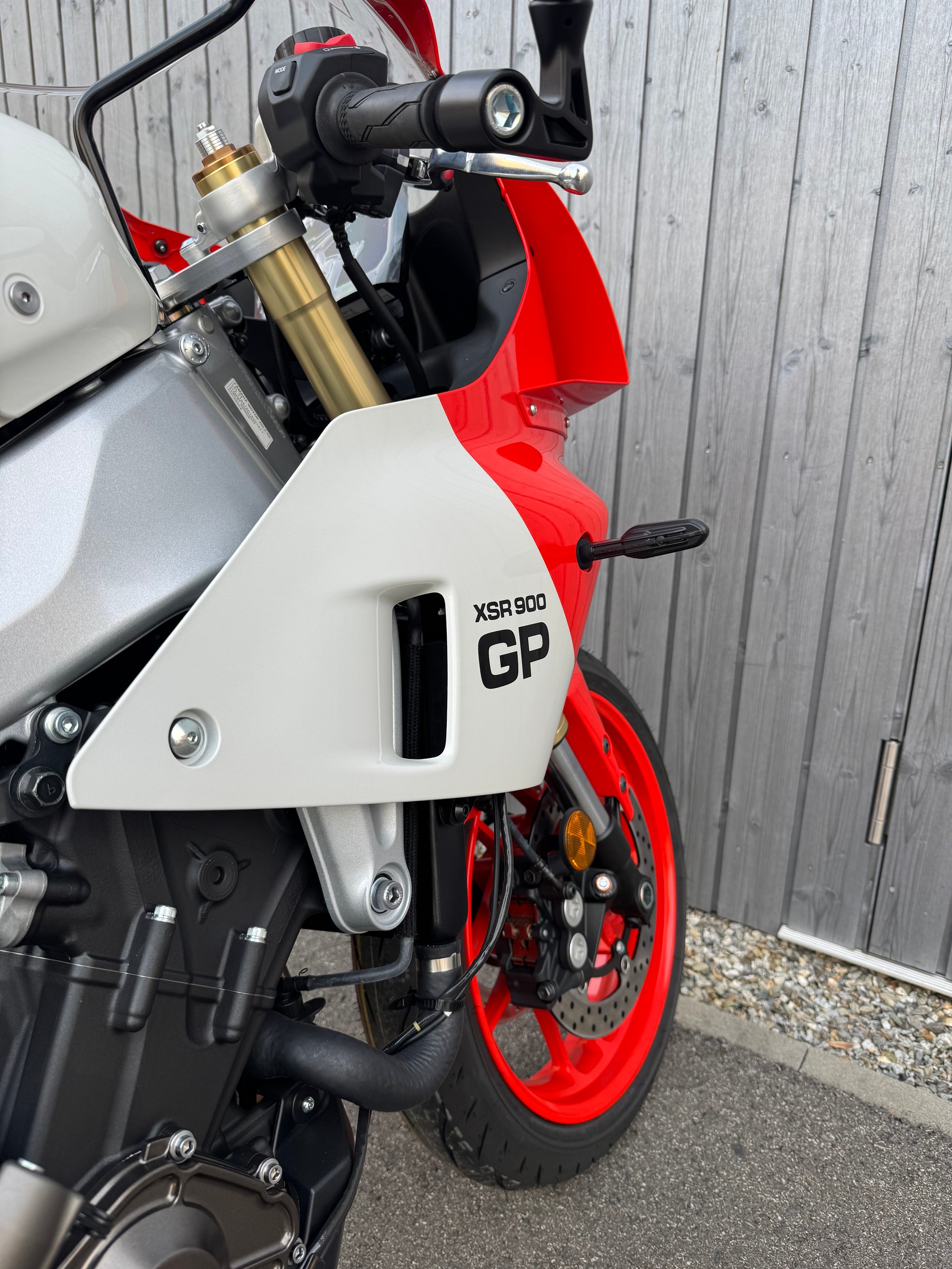YAMAHA XSR 900 GP-image-7