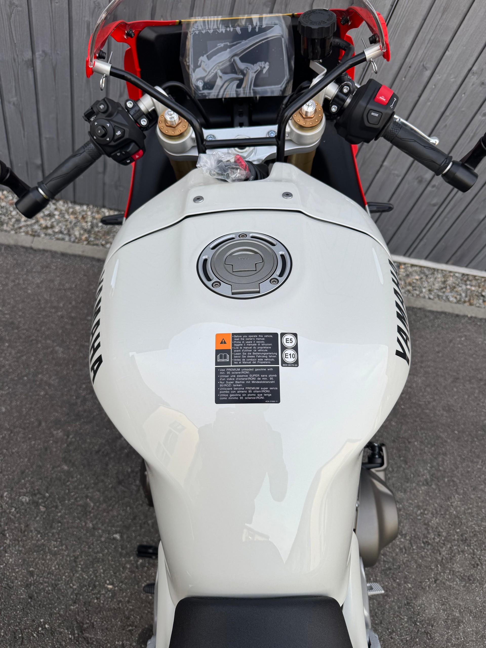 YAMAHA XSR 900 GP-image-8