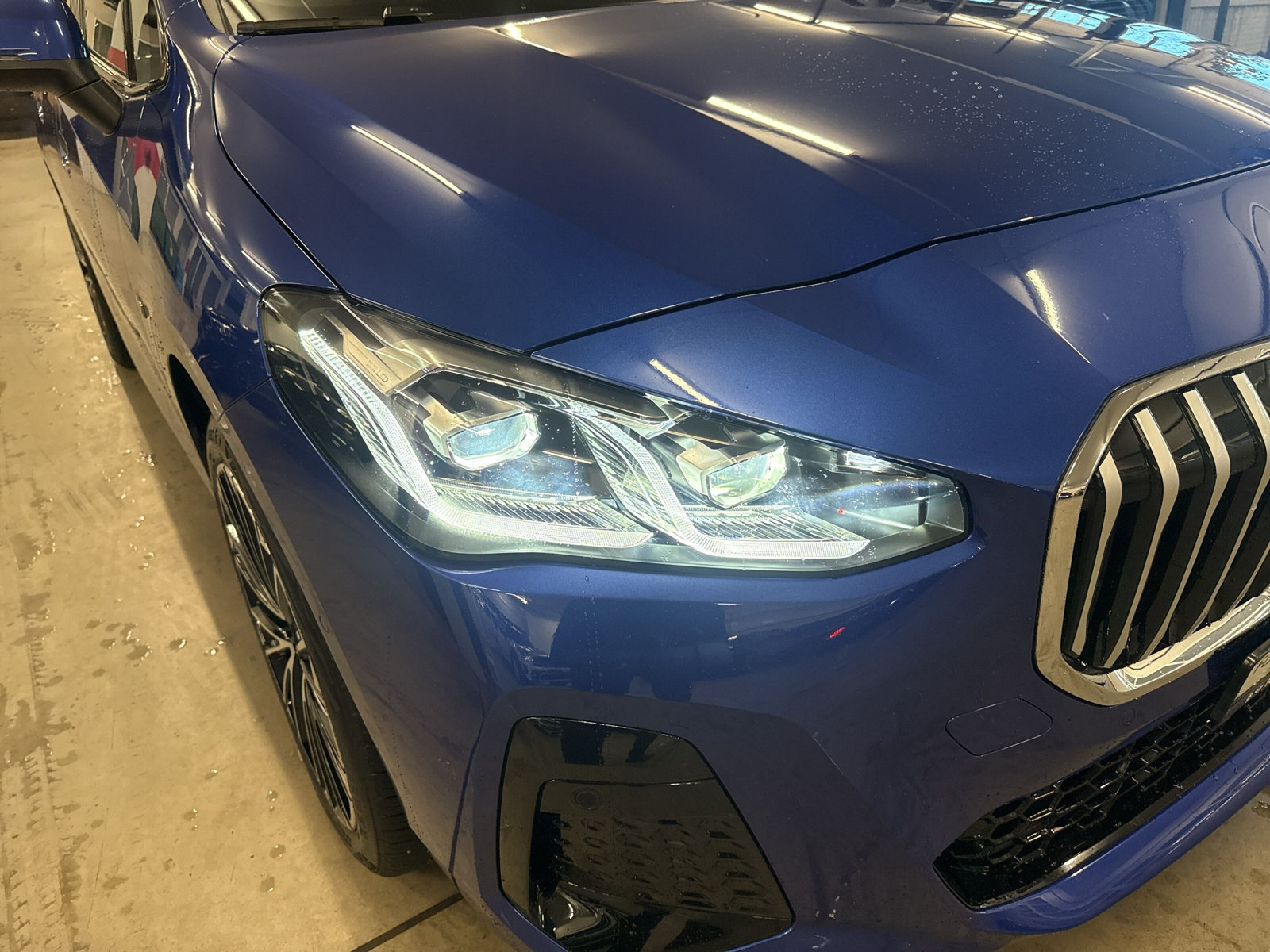 BMW 230e xDrive Active Tourer M Sport-image-17