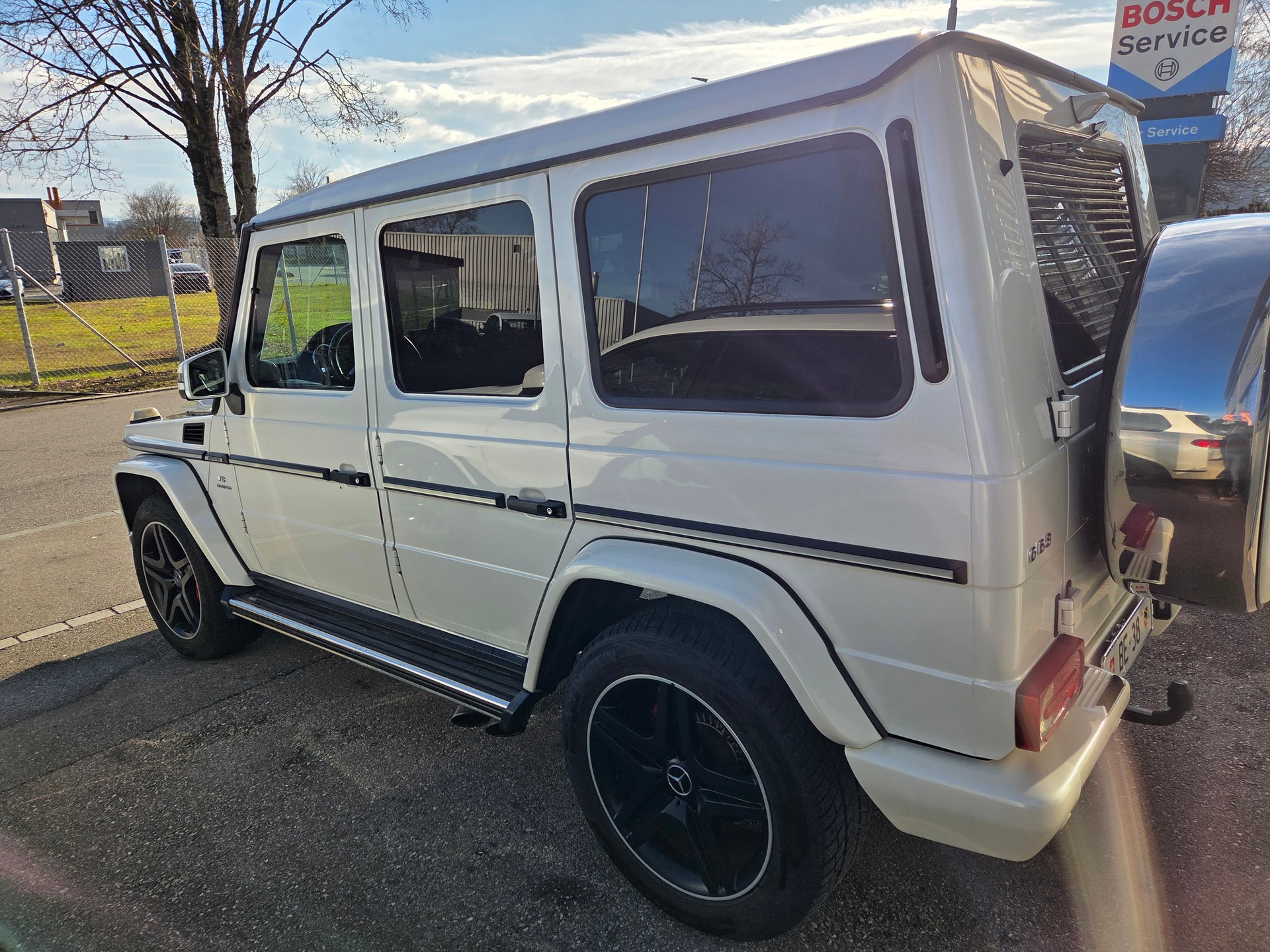 MERCEDES-BENZ G 63 AMG Automatic-image-5