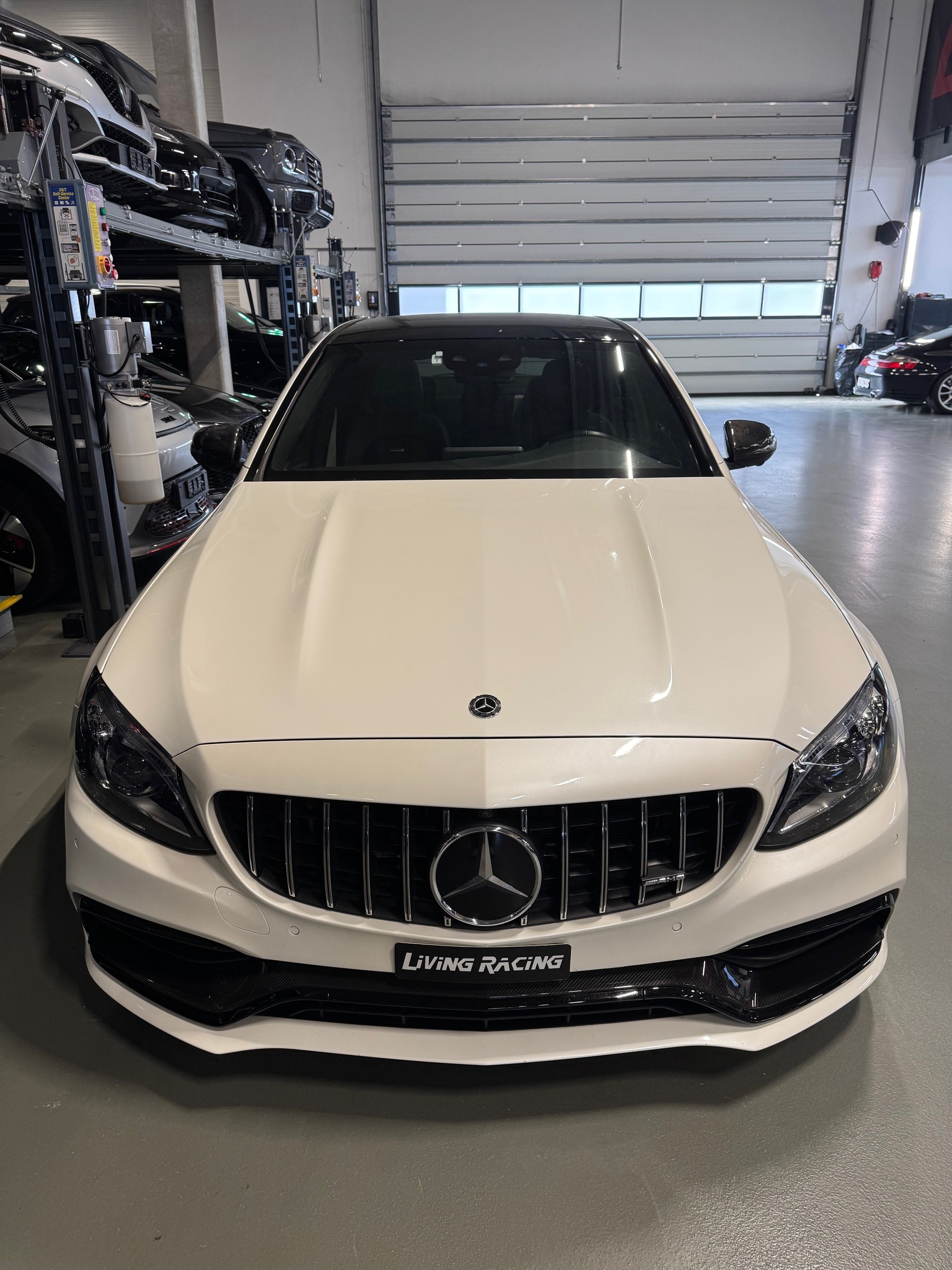 MERCEDES-BENZ C 63 S AMG Speedshift-image-4
