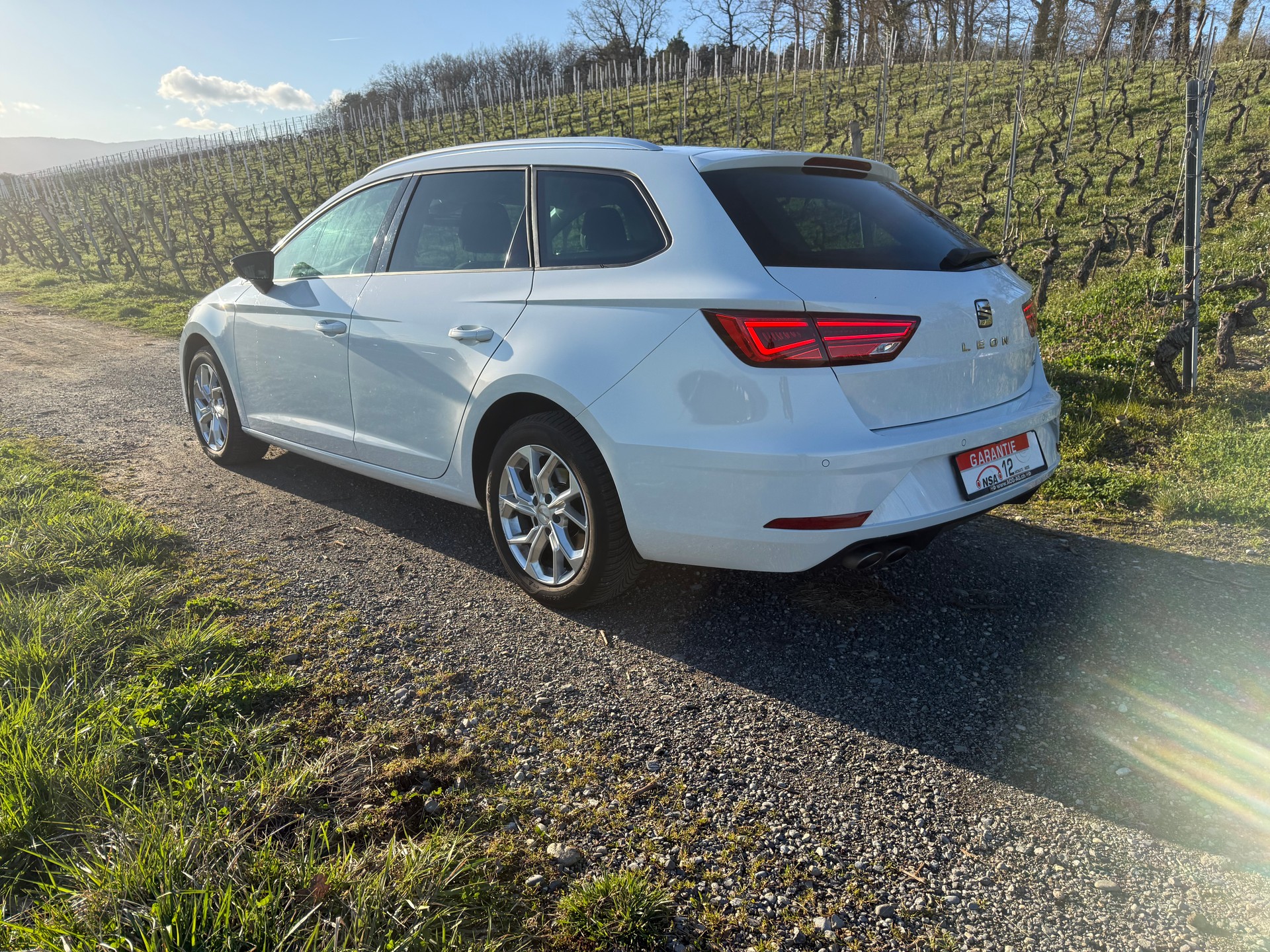 SEAT Leon ST 2.0 TDI CR Style 4Drive DSG-image-3
