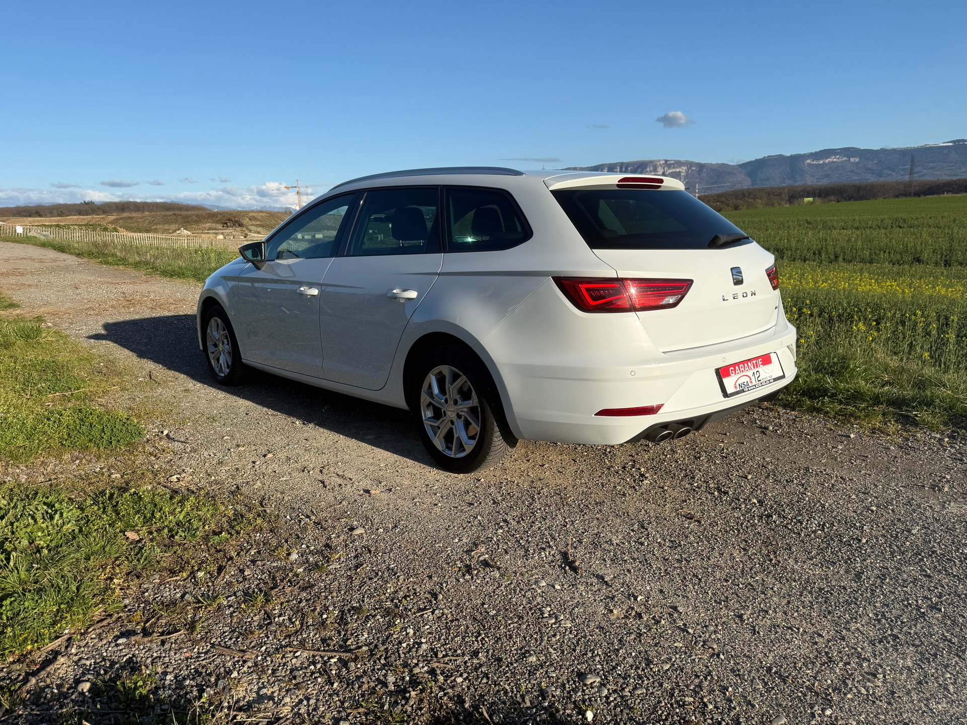 SEAT Leon ST 2.0 TDI CR Style 4Drive DSG-image-4