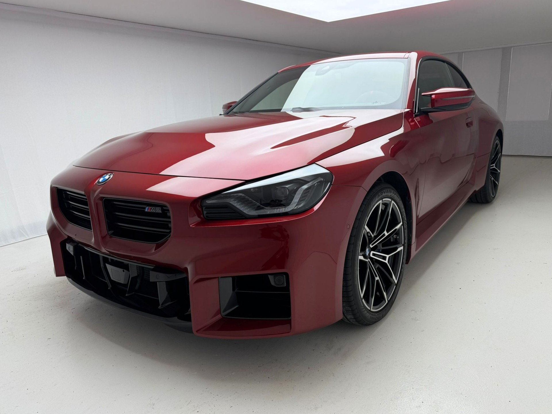 BMW M2 Steptronic / Fire Red Metallic / Facelift /-showroom-element-1