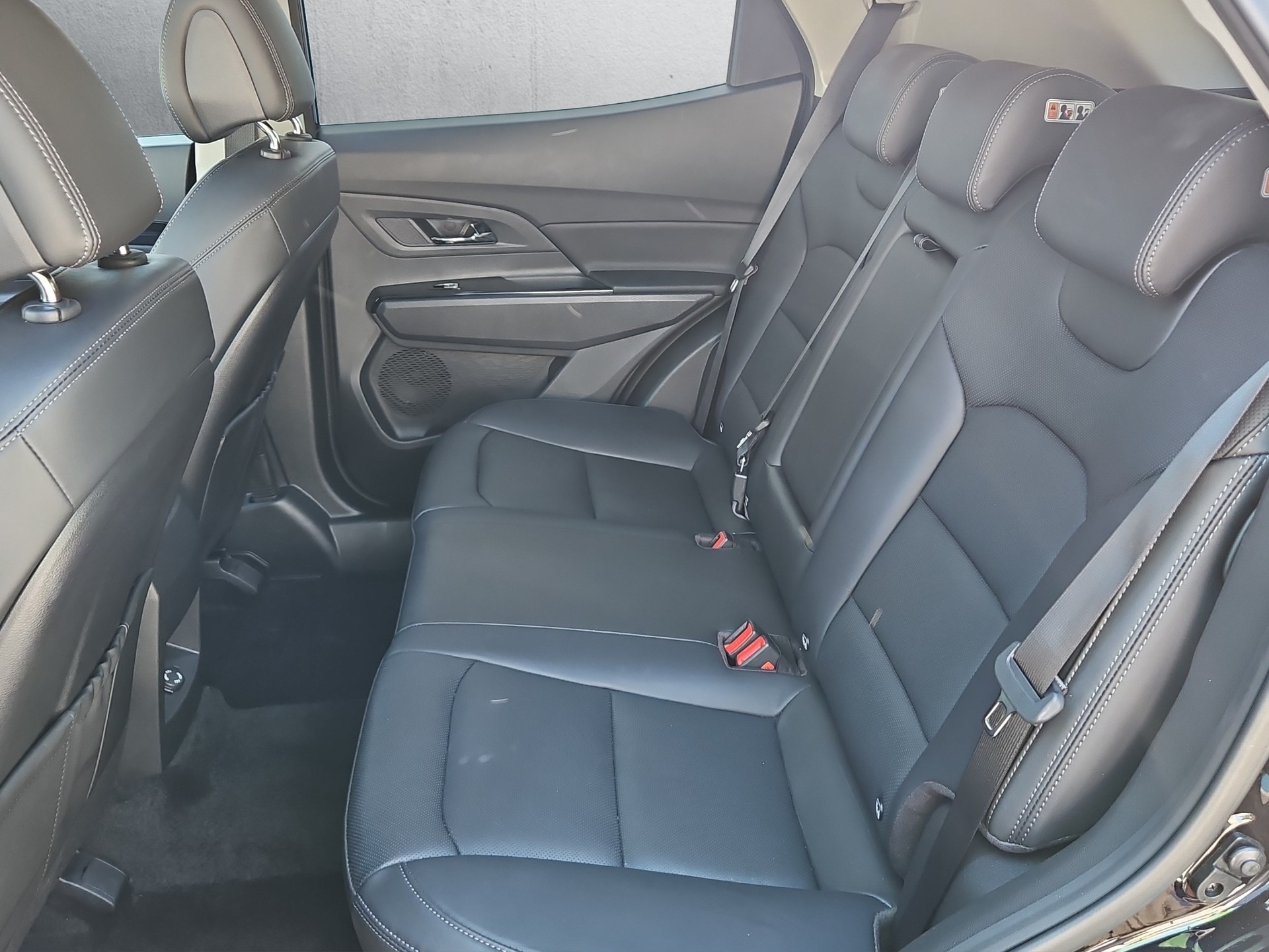 KGM-SsangYong Korando 1.5 T-GDI Titanium 4WD Automat-image-10