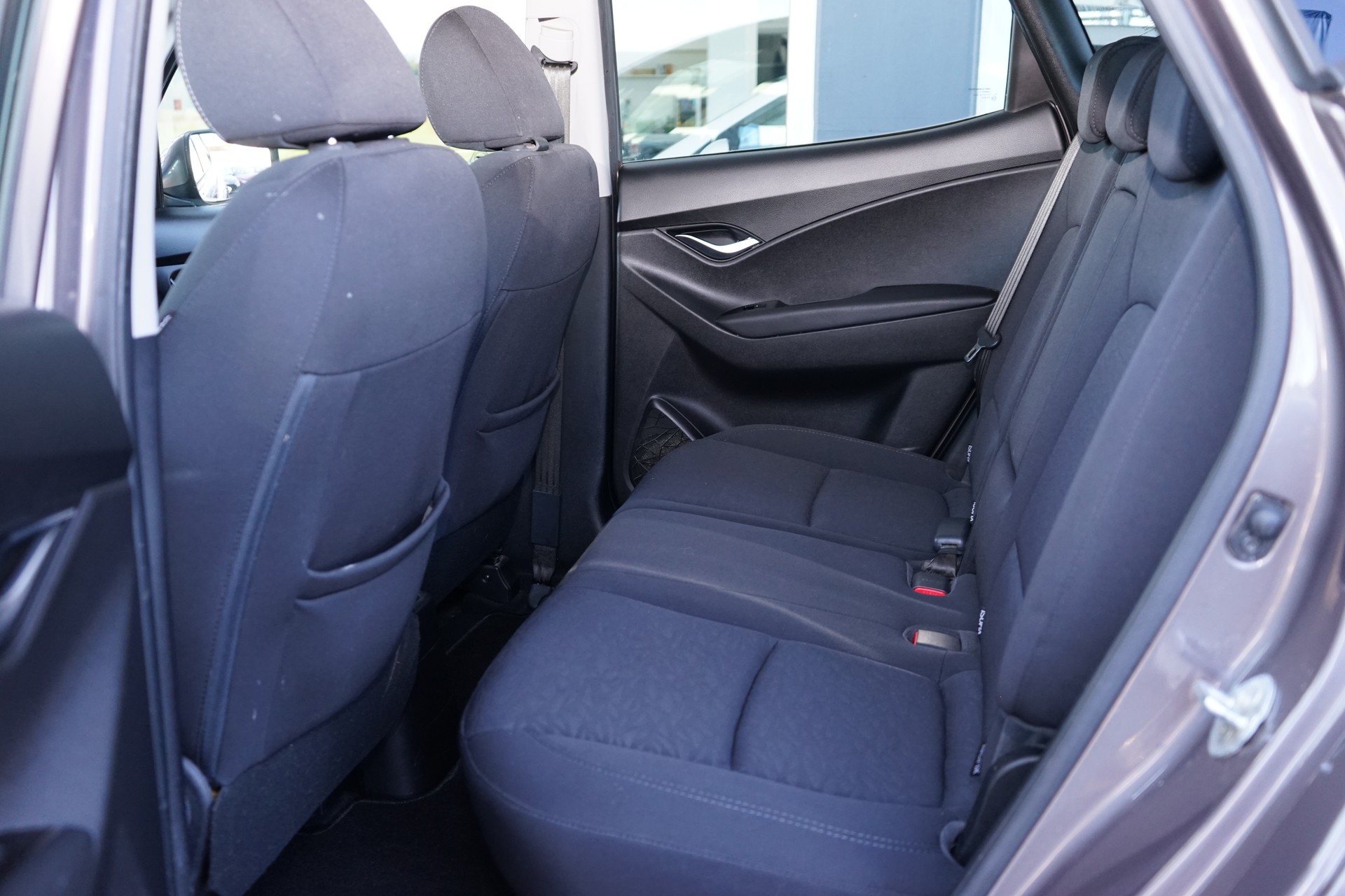 HYUNDAI iX20 1.6 Amplia Automatic-image-17