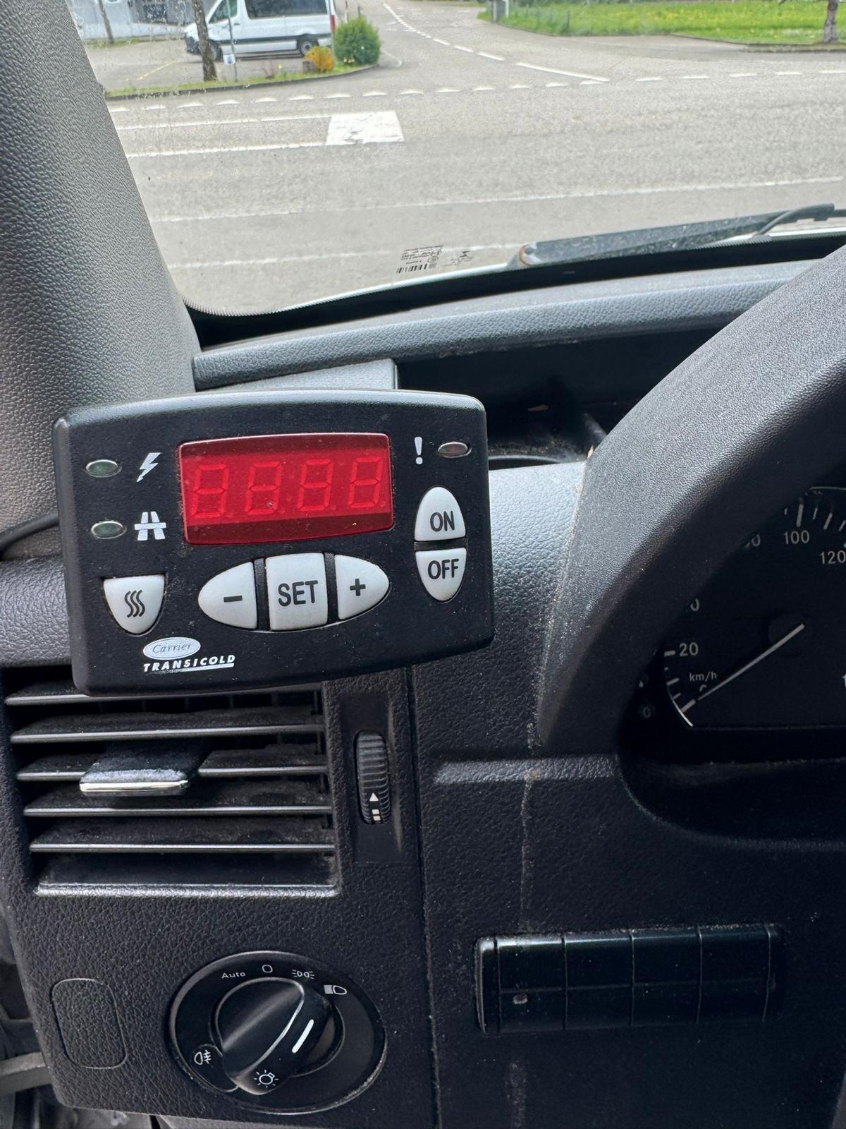 MERCEDES-BENZ Sprinter 316 CDI Standard Kühlkasten mit Aggregat-image-9