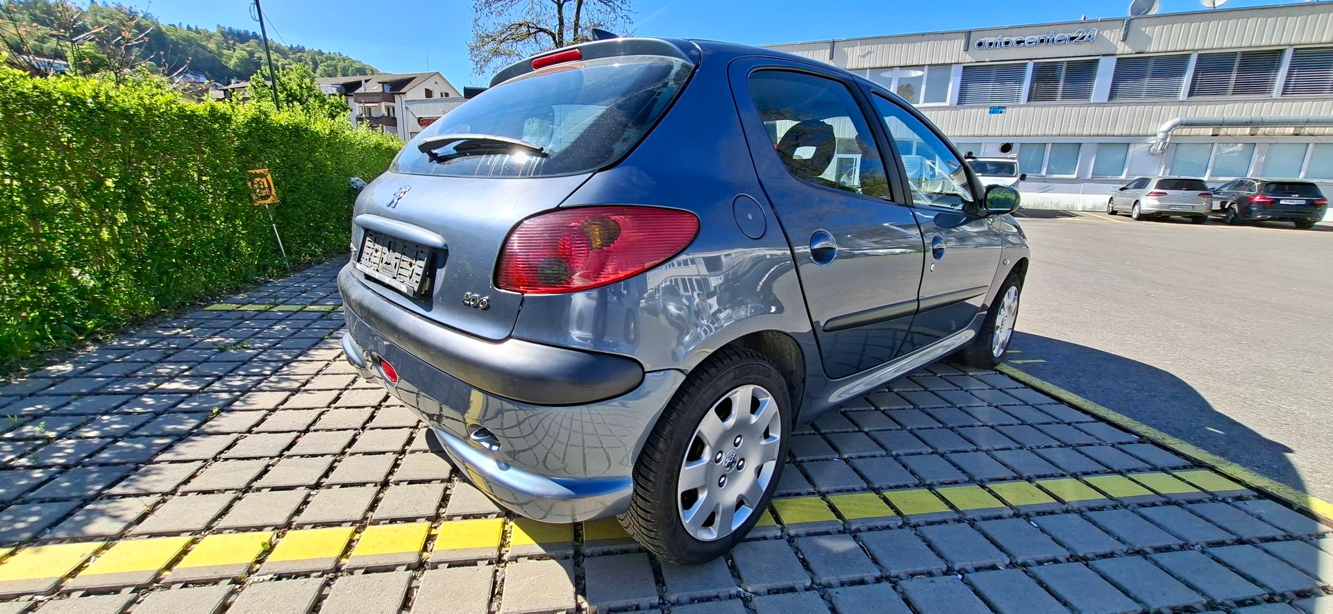 PEUGEOT 206 1.6 16V Trendy-image-4