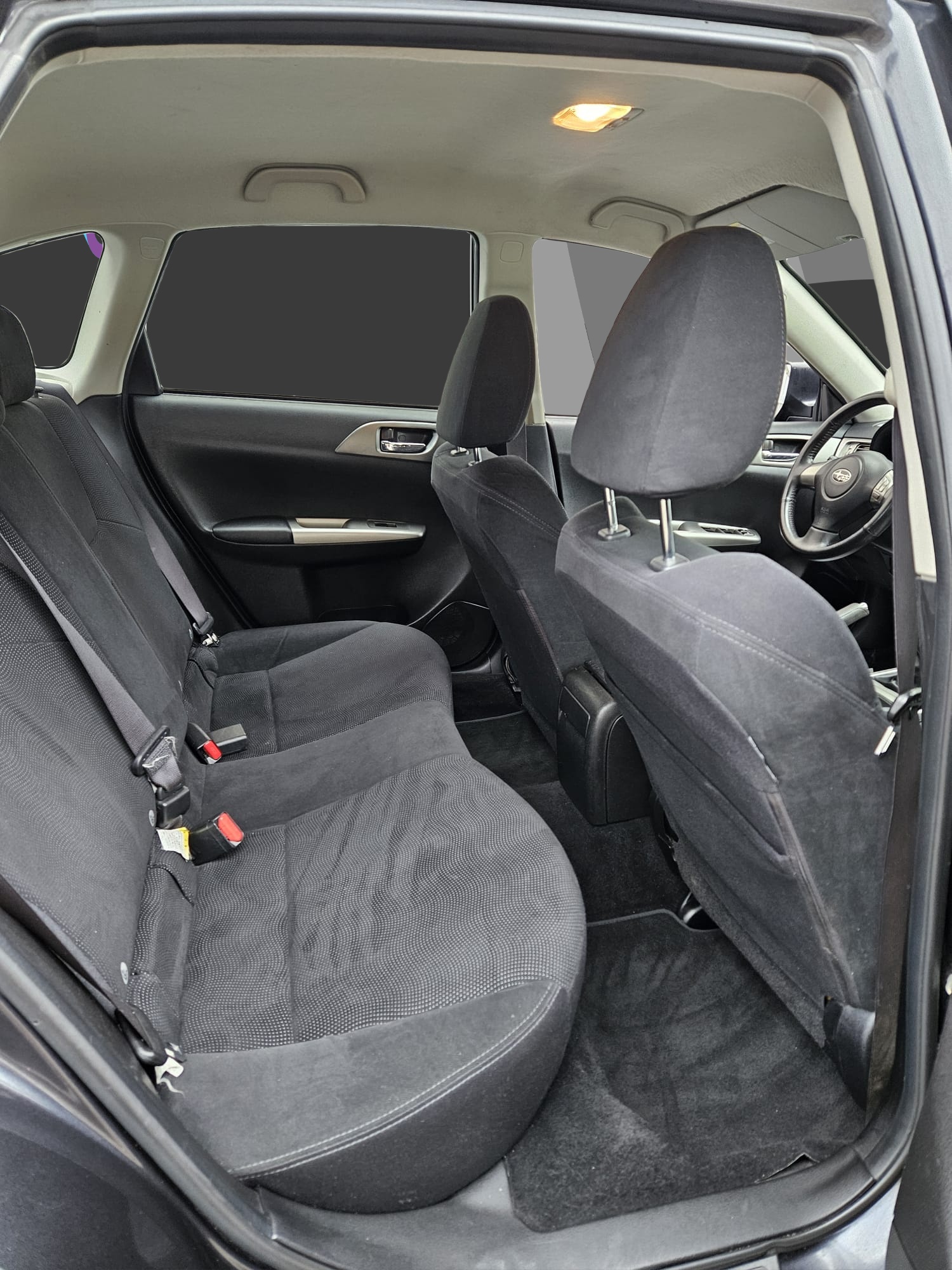 SUBARU Impreza 1.5R Swiss-image-15