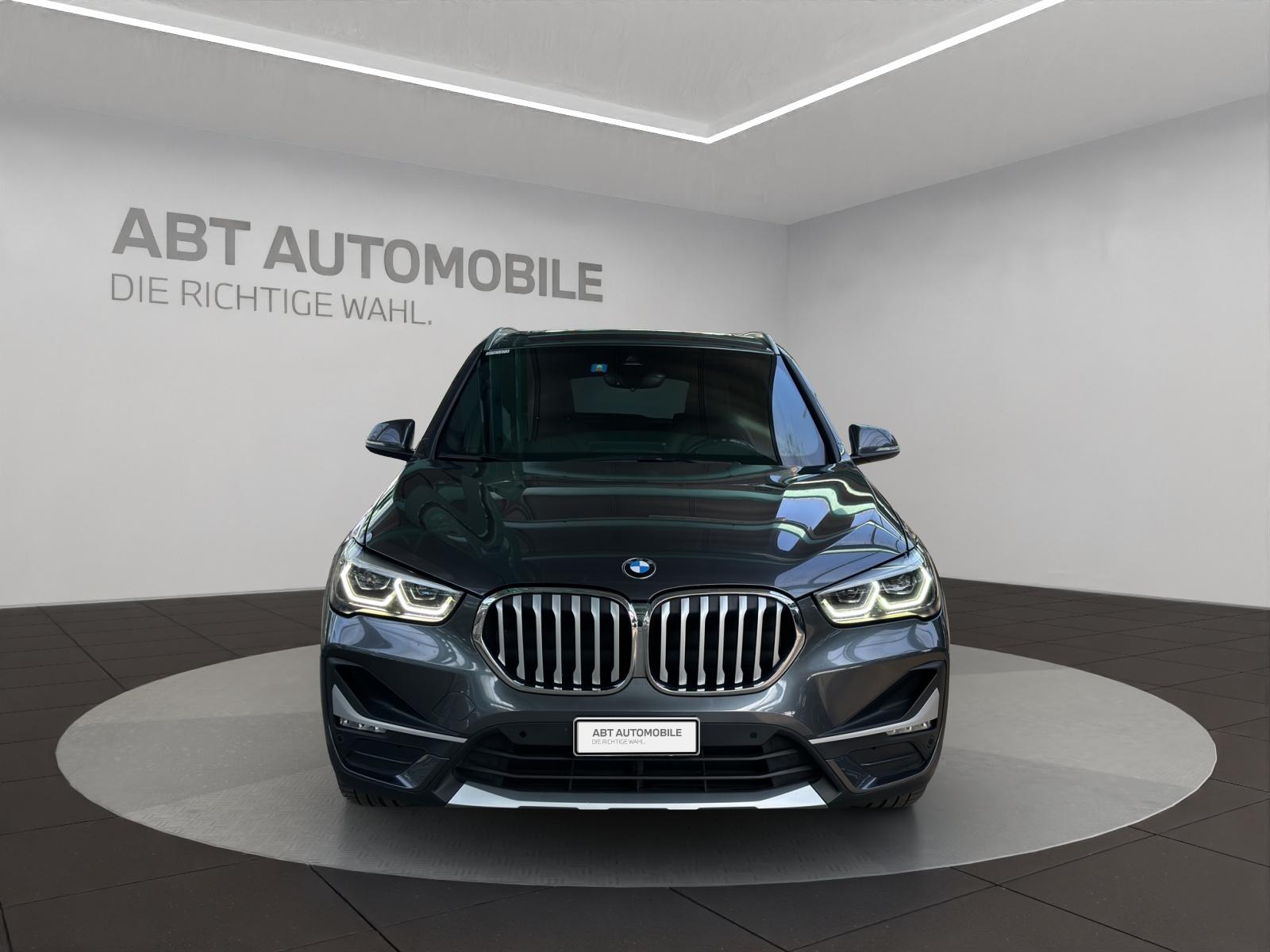 BMW X1 20d xDrive-showroom-element-1
