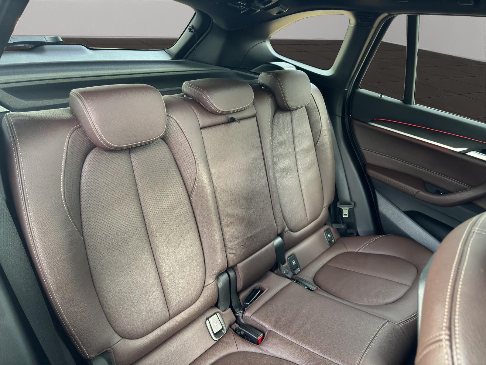 BMW X1 20d xDrive-image-8