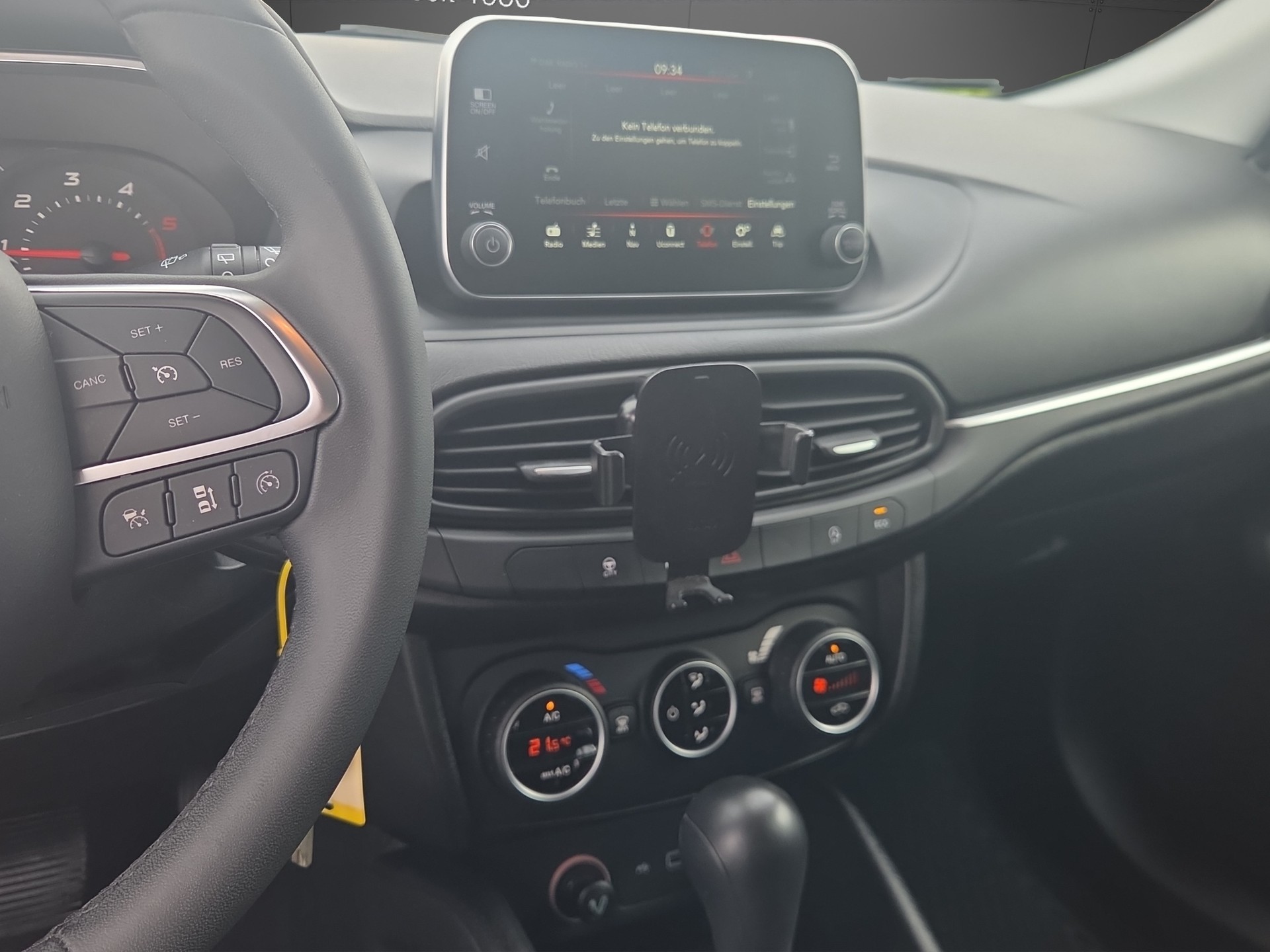 FIAT Tipo 1.6MJ Lounge DCT-6-image-9