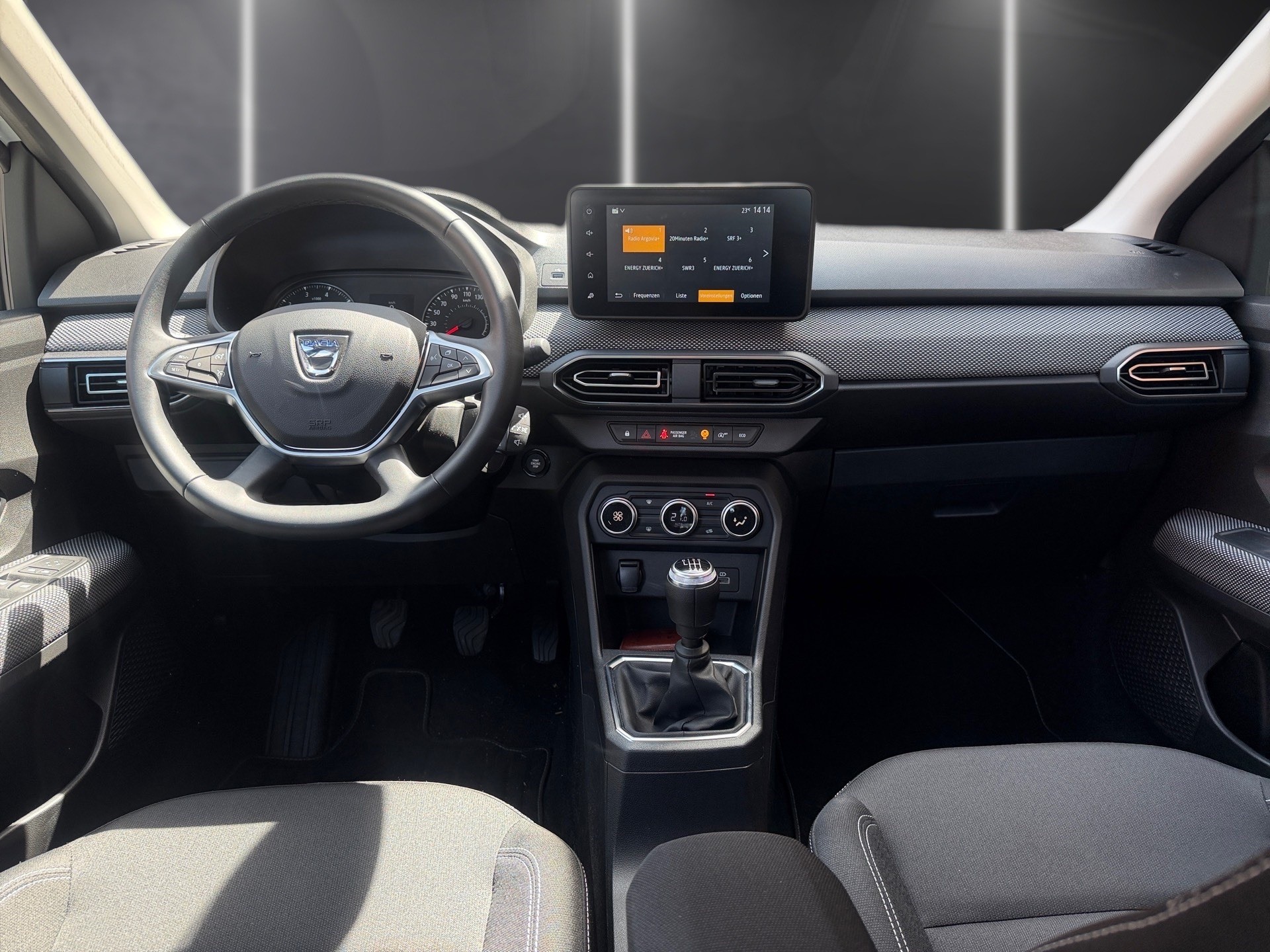 DACIA Sandero TCe 90 Comfort-image-10