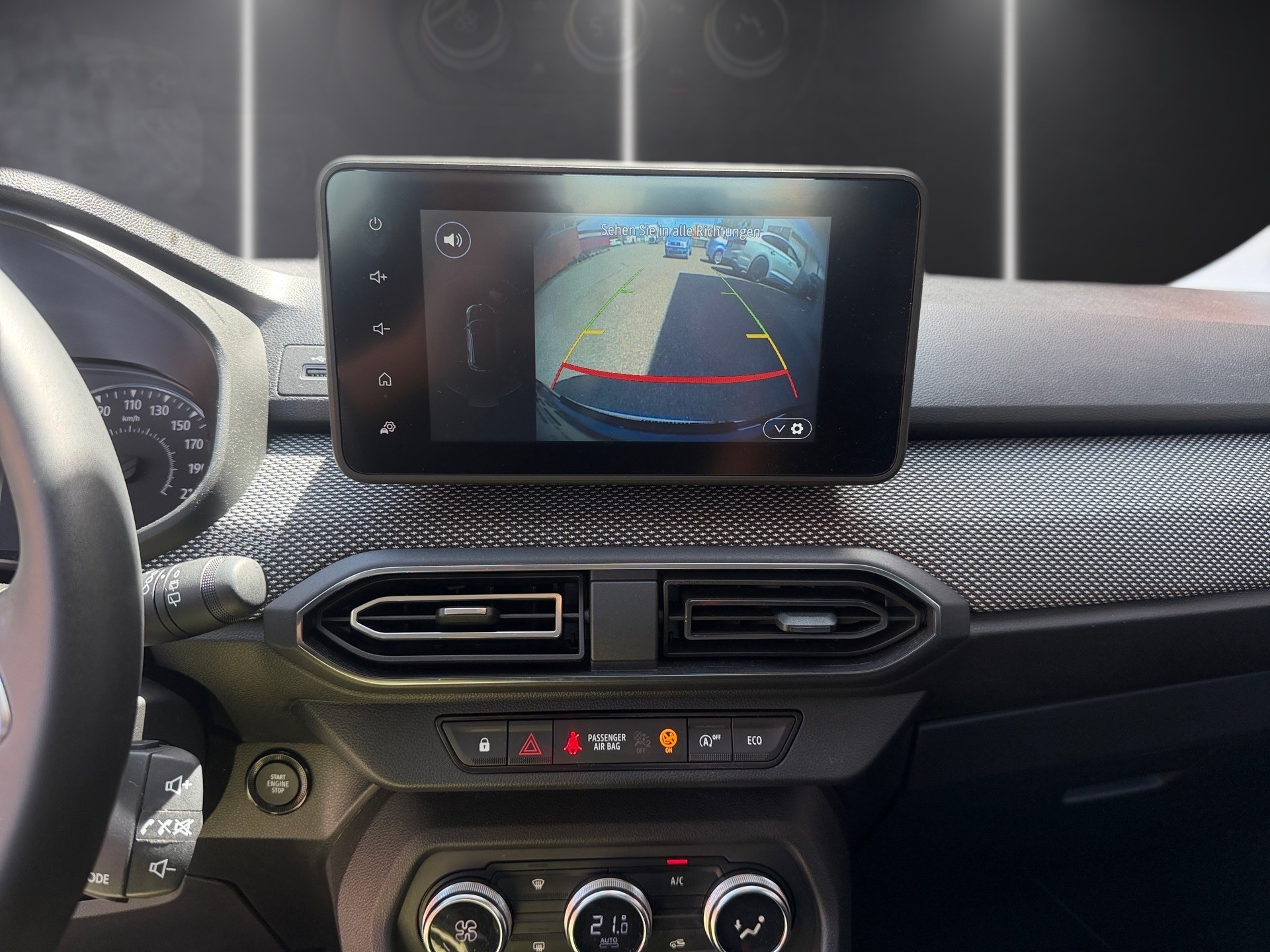 DACIA Sandero TCe 90 Comfort-image-9