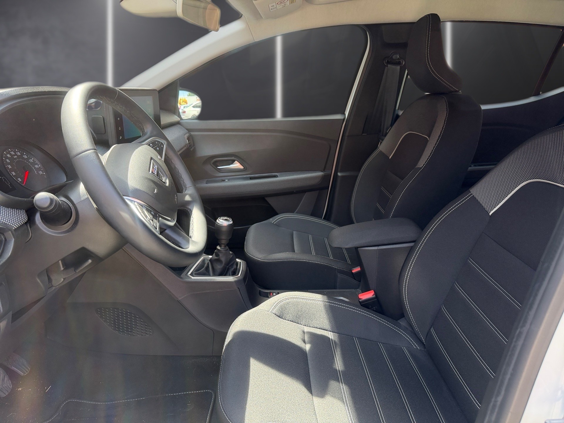 DACIA Sandero TCe 90 Comfort-image-7