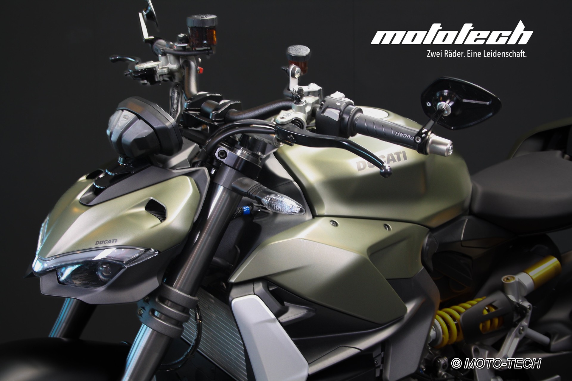 DUCATI Streetfighter V2-image-6