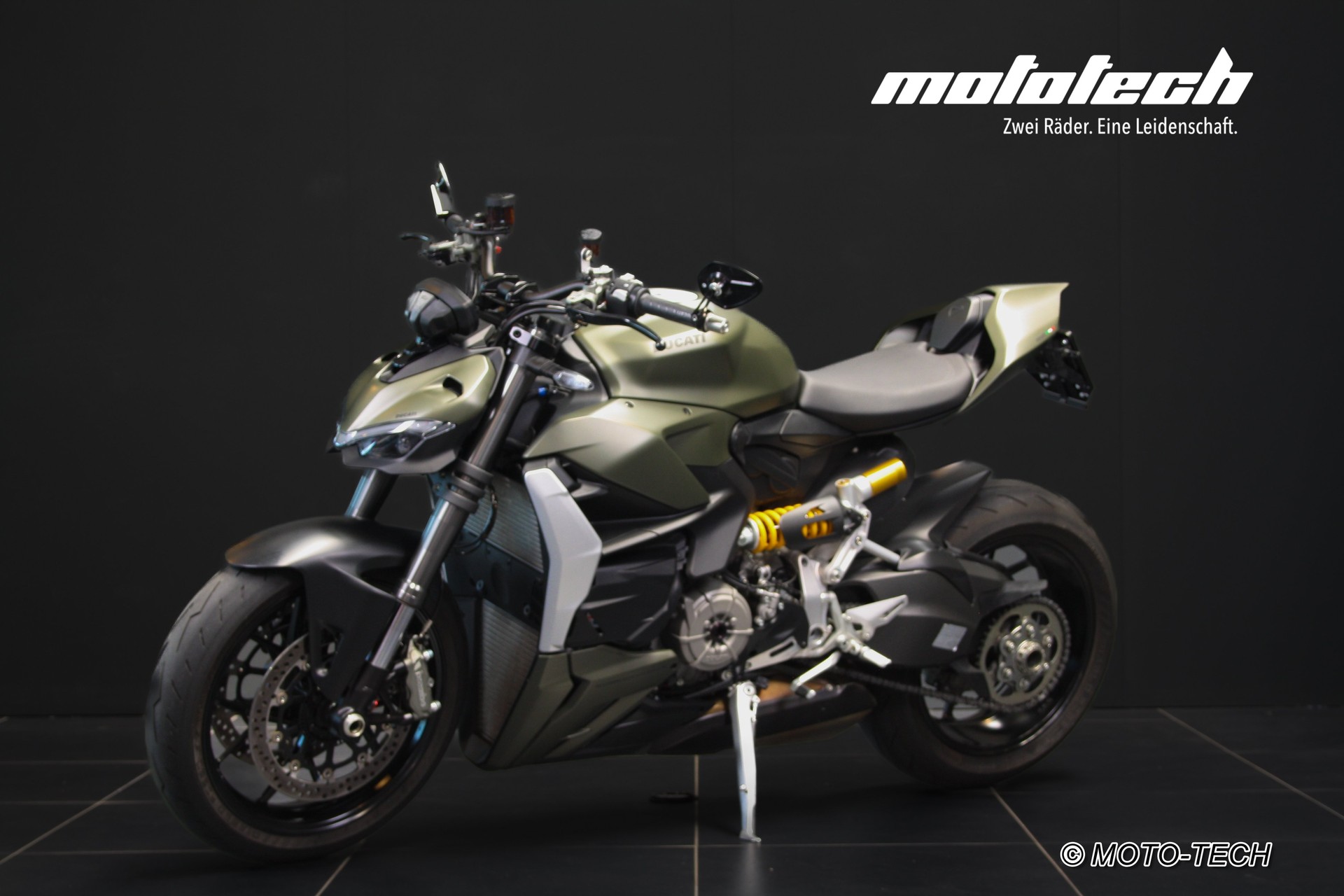 DUCATI Streetfighter V2-image-5