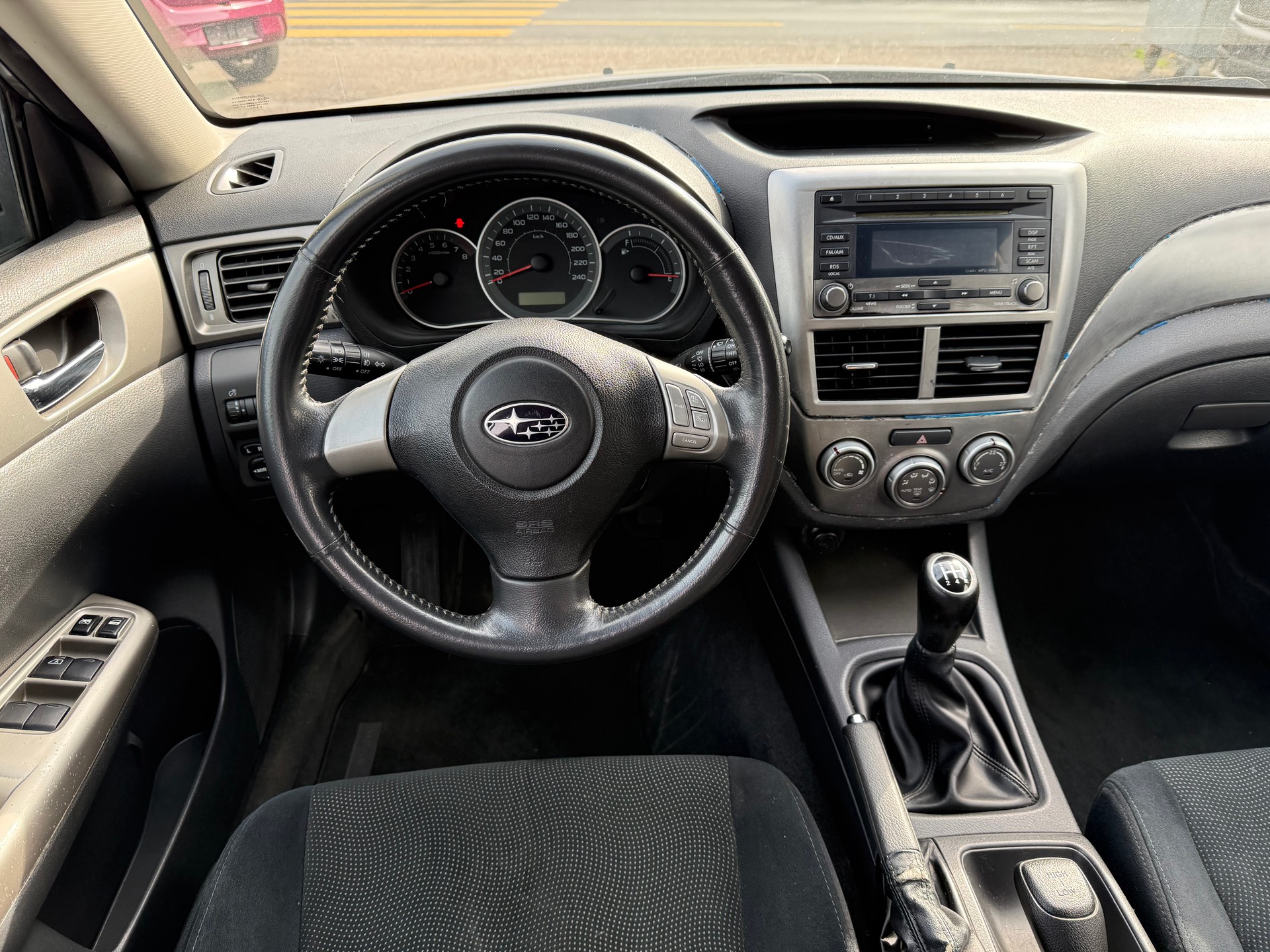 SUBARU Impreza 1.5R Swiss-image-12