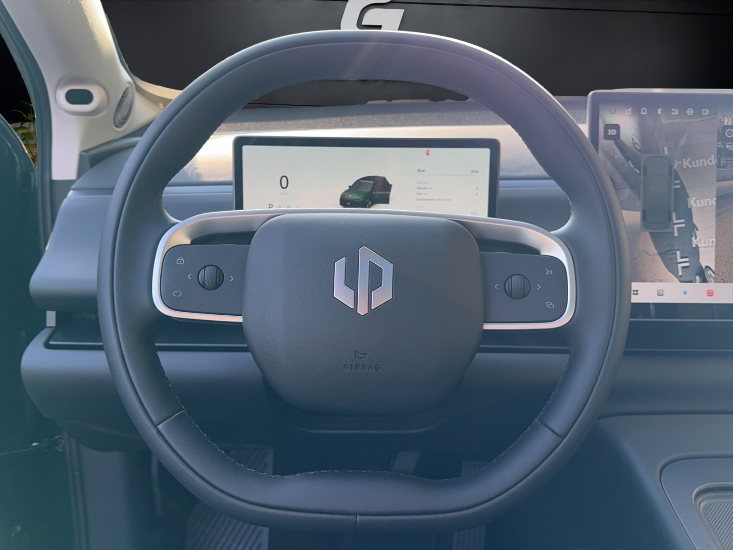 LEAPMOTOR C10 82kWh AWD Design-image-9