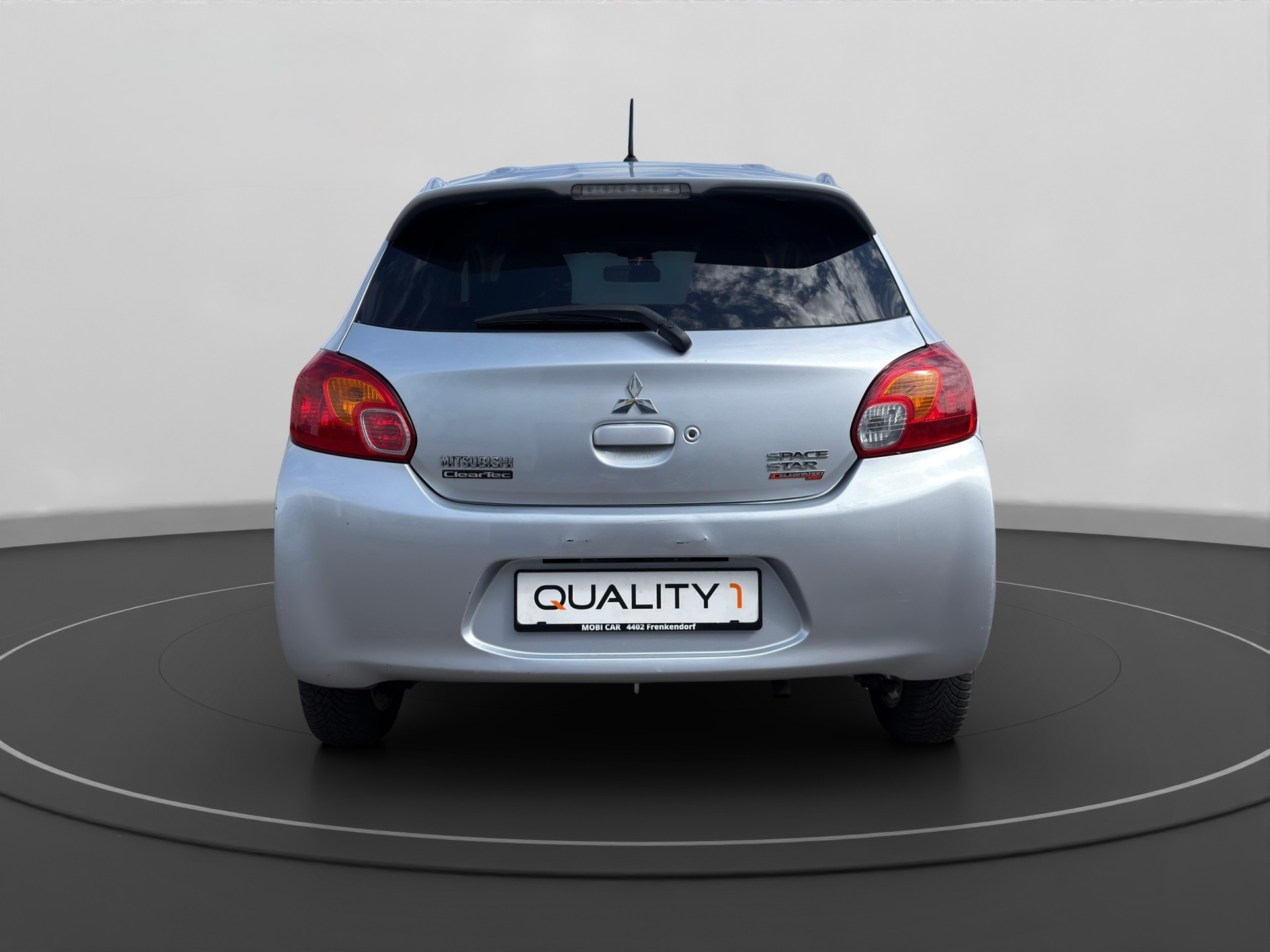 MITSUBISHI Space Star 1.2 Celebration 300K CVT-showroom-element-3